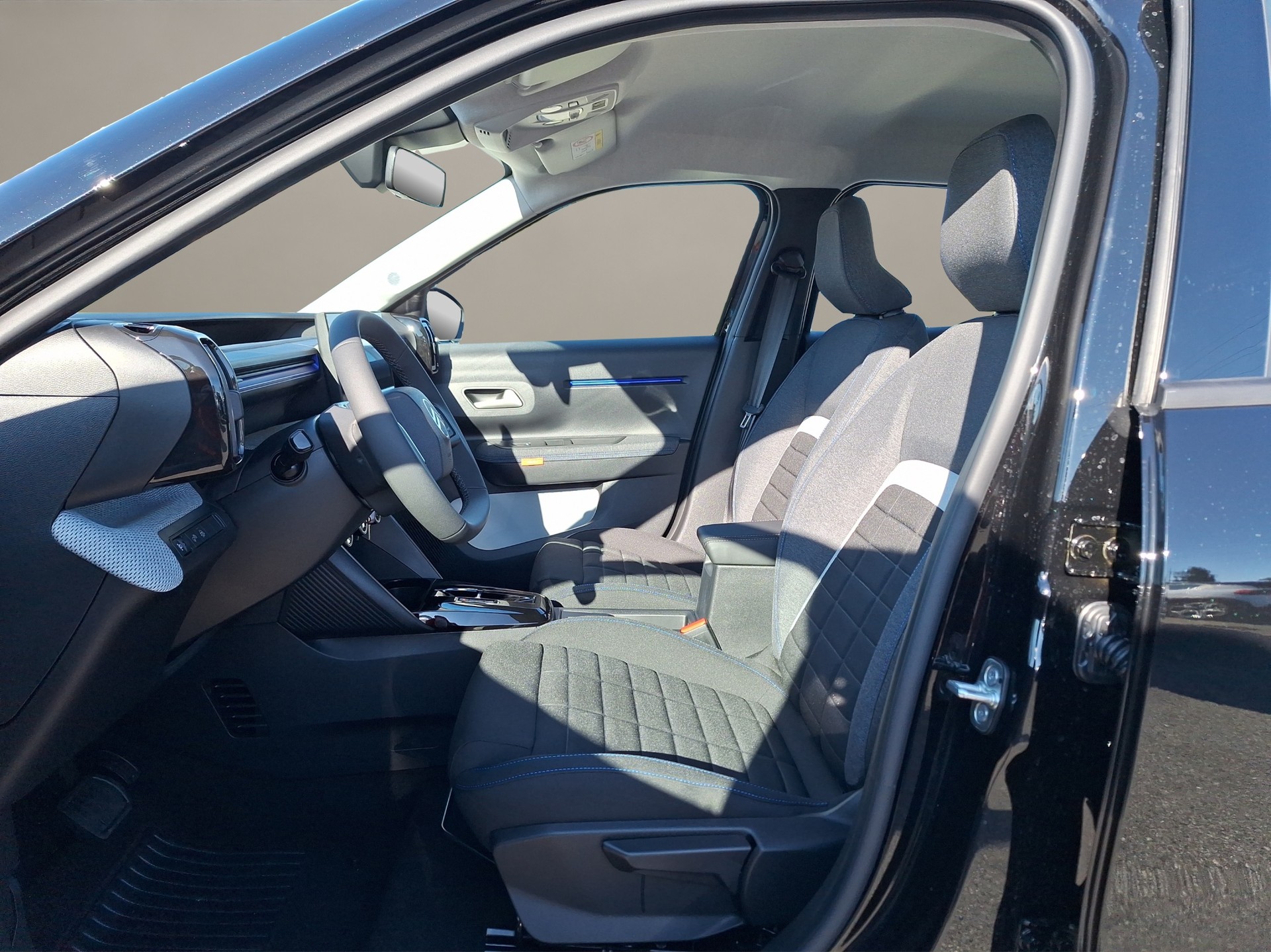 CITROEN e-C3 44kWh You+-image-8