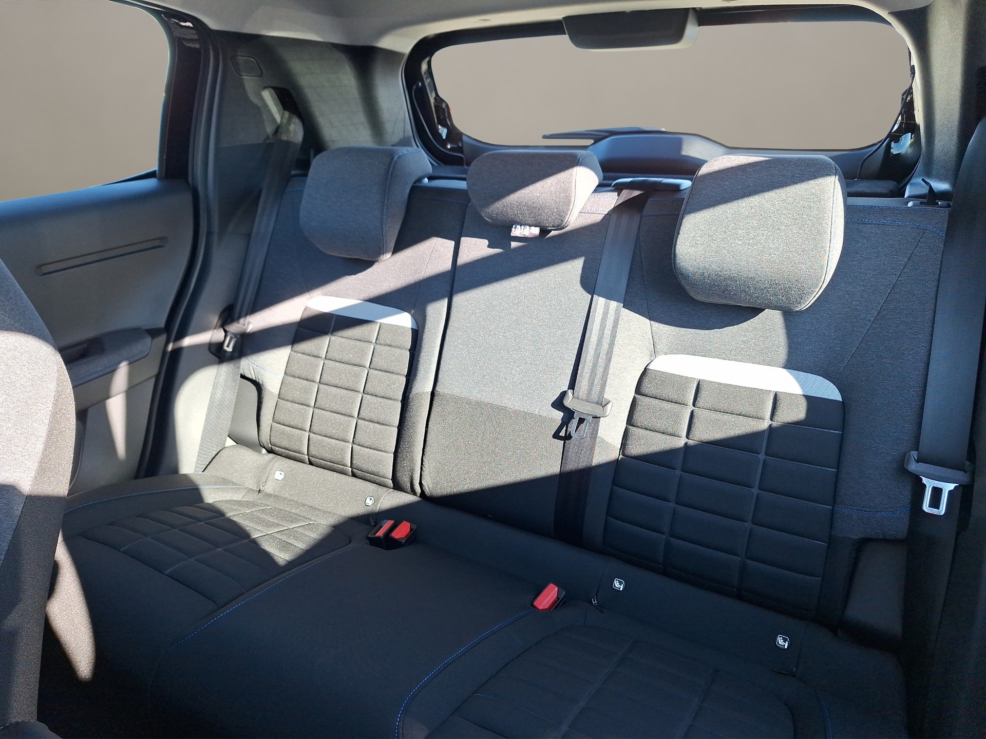 CITROEN e-C3 44kWh You+-image-11
