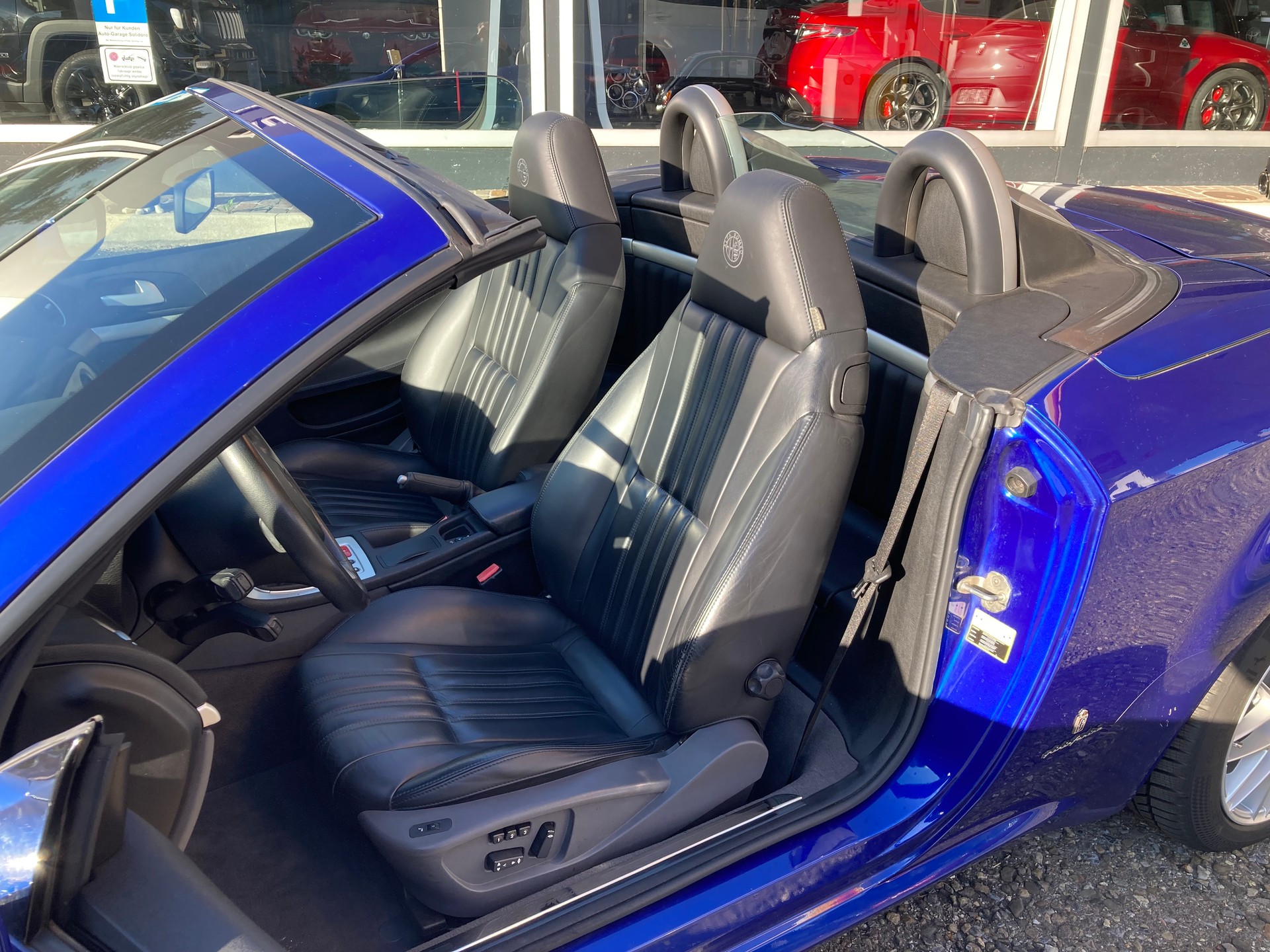 ALFA ROMEO Spider 3.2 JTS Q4-image-6