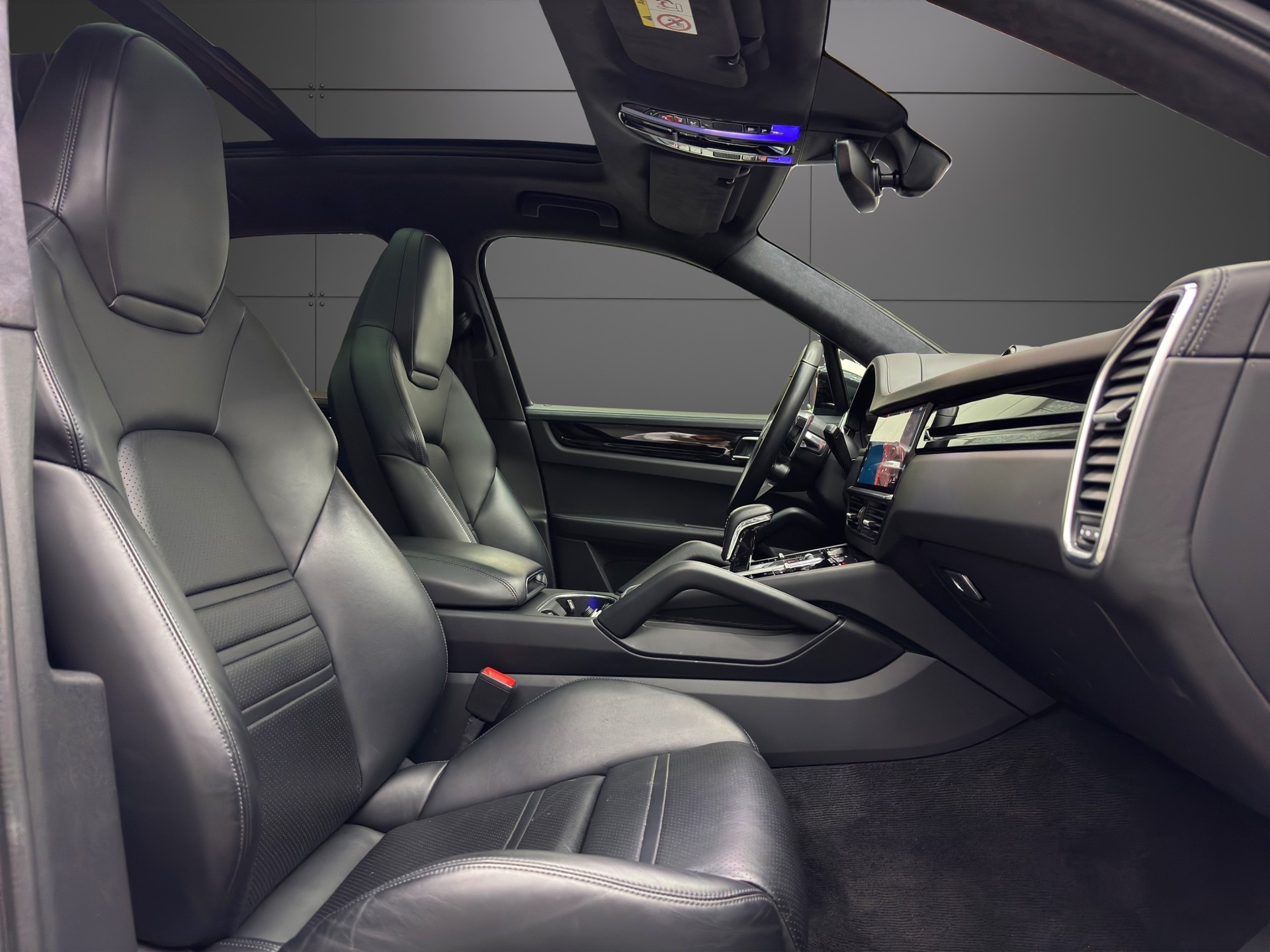 PORSCHE Cayenne GTS-image-13