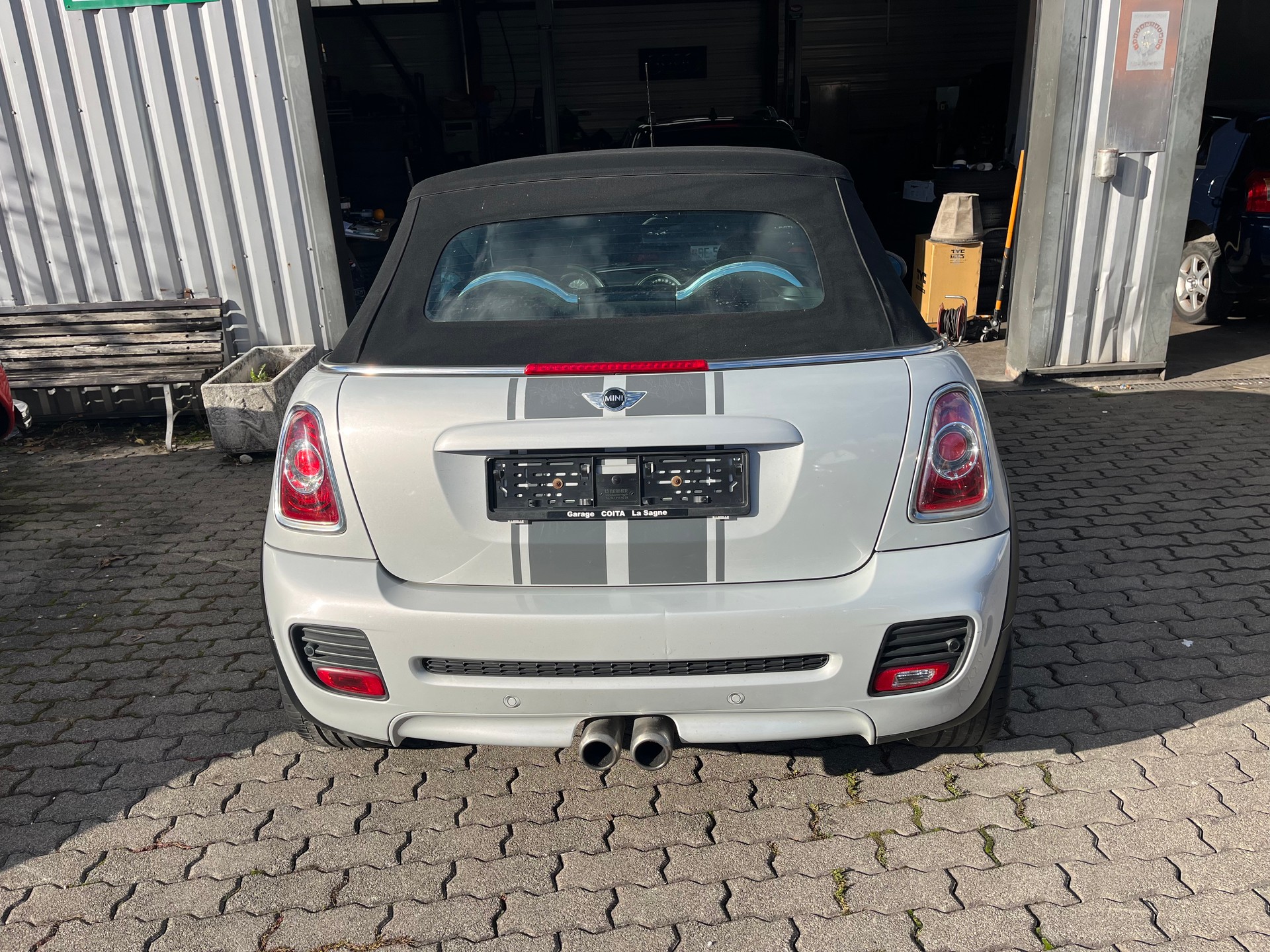 MINI Cooper S Cabriolet-image-3