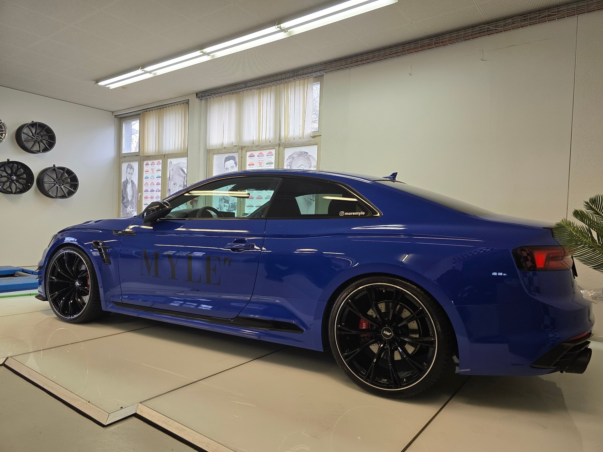 AUDI RS5-R Coupé 2.9 TFSI * 1/50 * ABT 530 PS * Carbon Paket * Massagesitz *-image-10