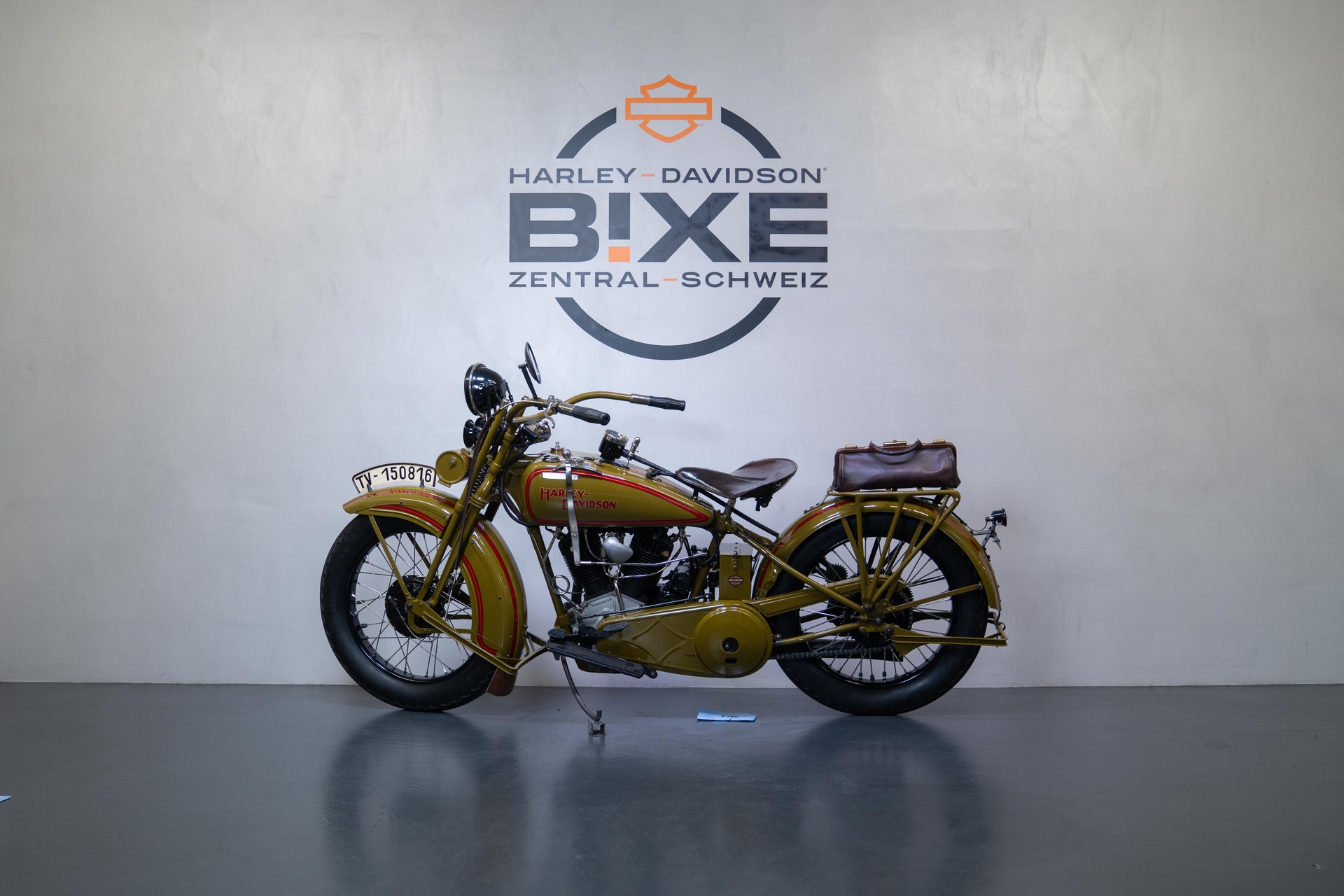 HARLEY-DAVIDSON JD 1200-image-1