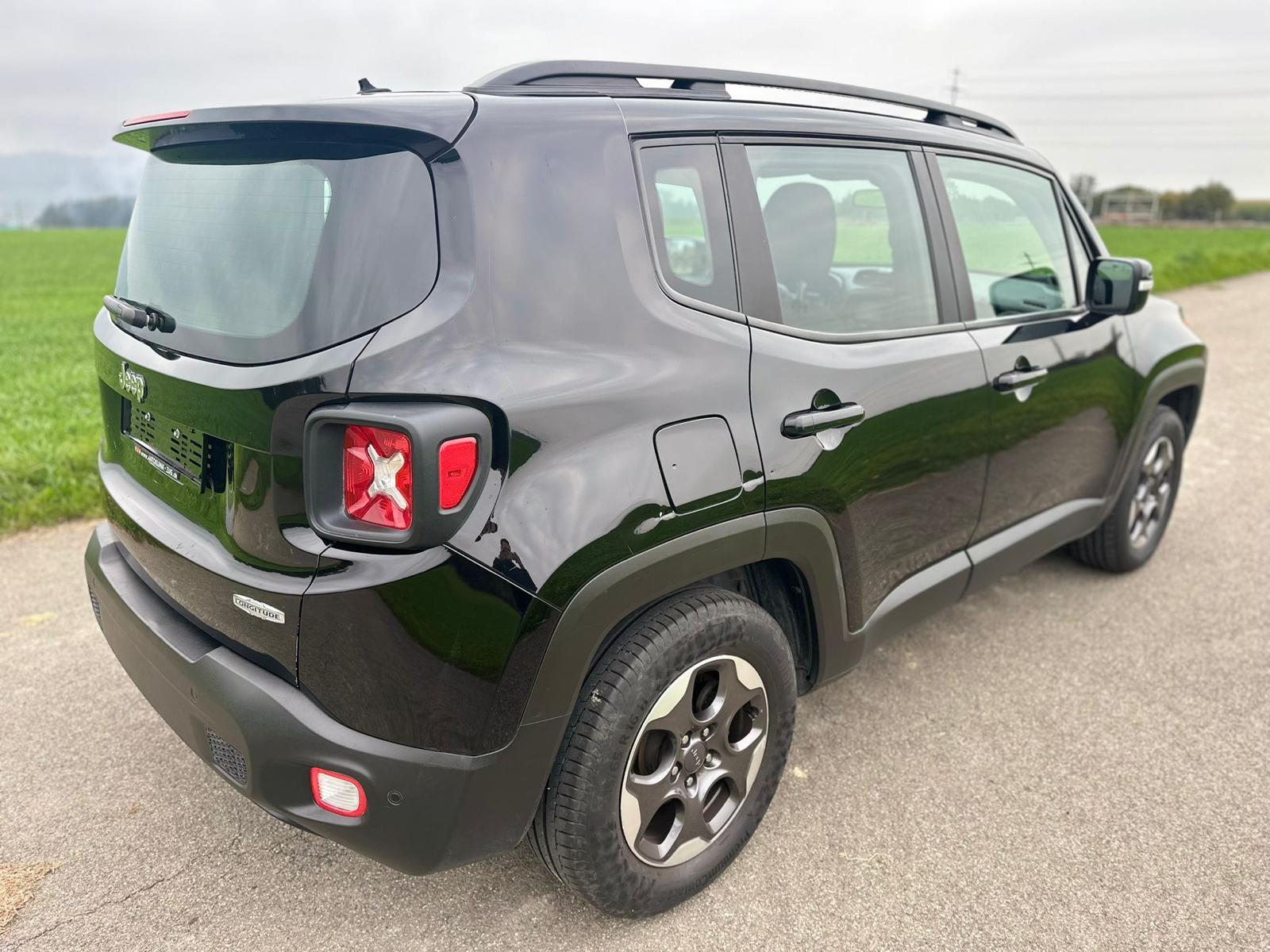 JEEP Renegade 1.4 Turbo Street Edition-image-5