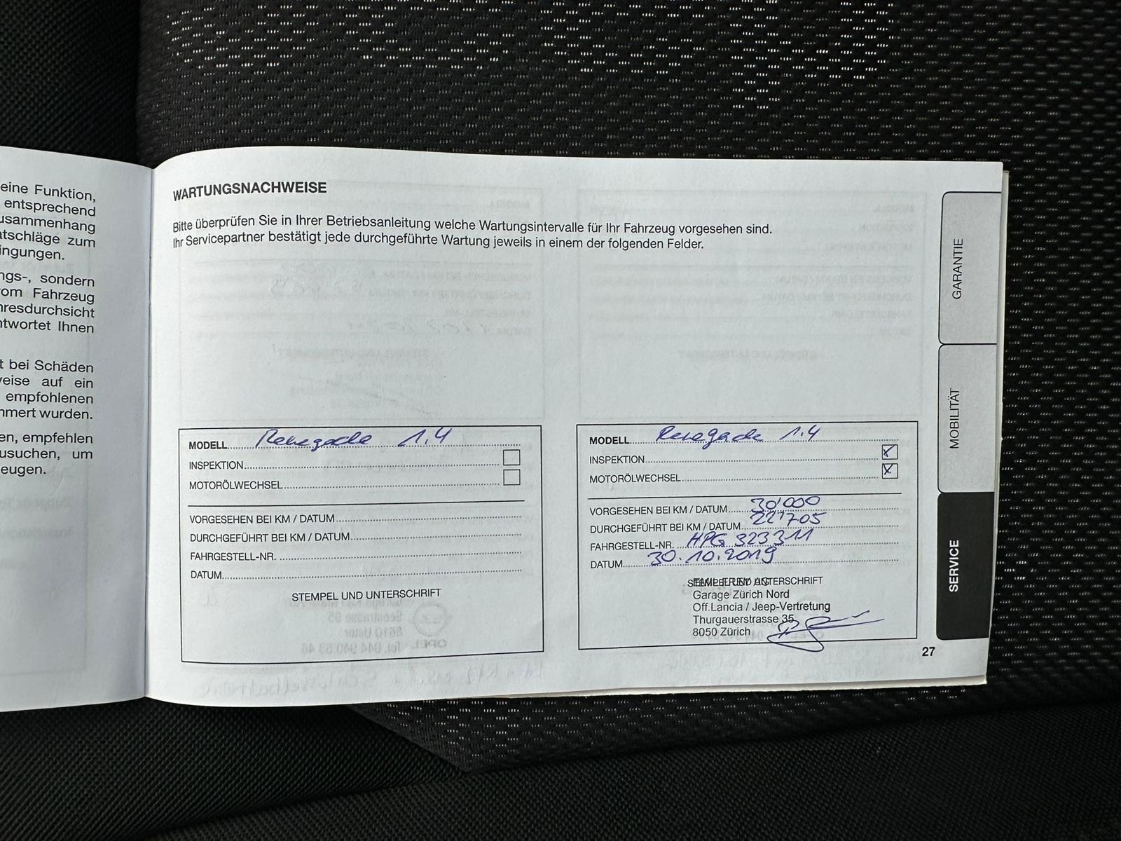 JEEP Renegade 1.4 Turbo Street Edition-image-21