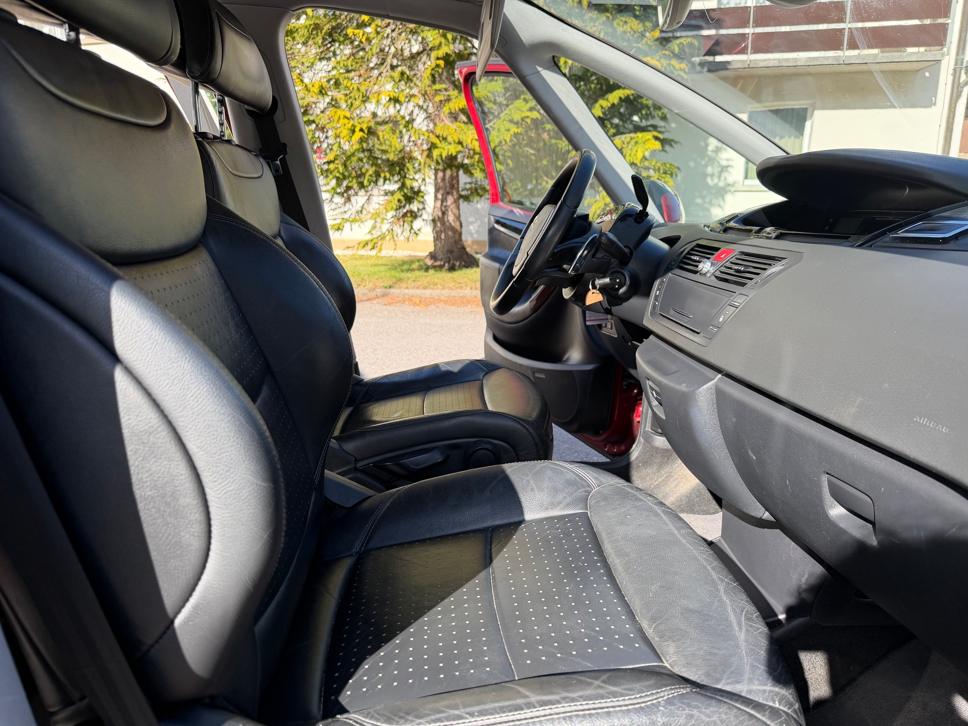 CITROEN Grand C4 Picasso 2.0 HDI Exclusive+ BMP6-image-13