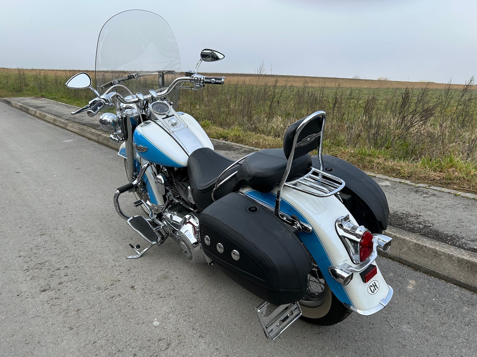 HARLEY-DAVIDSON FLSTN Softail Deluxe ABS-image-3