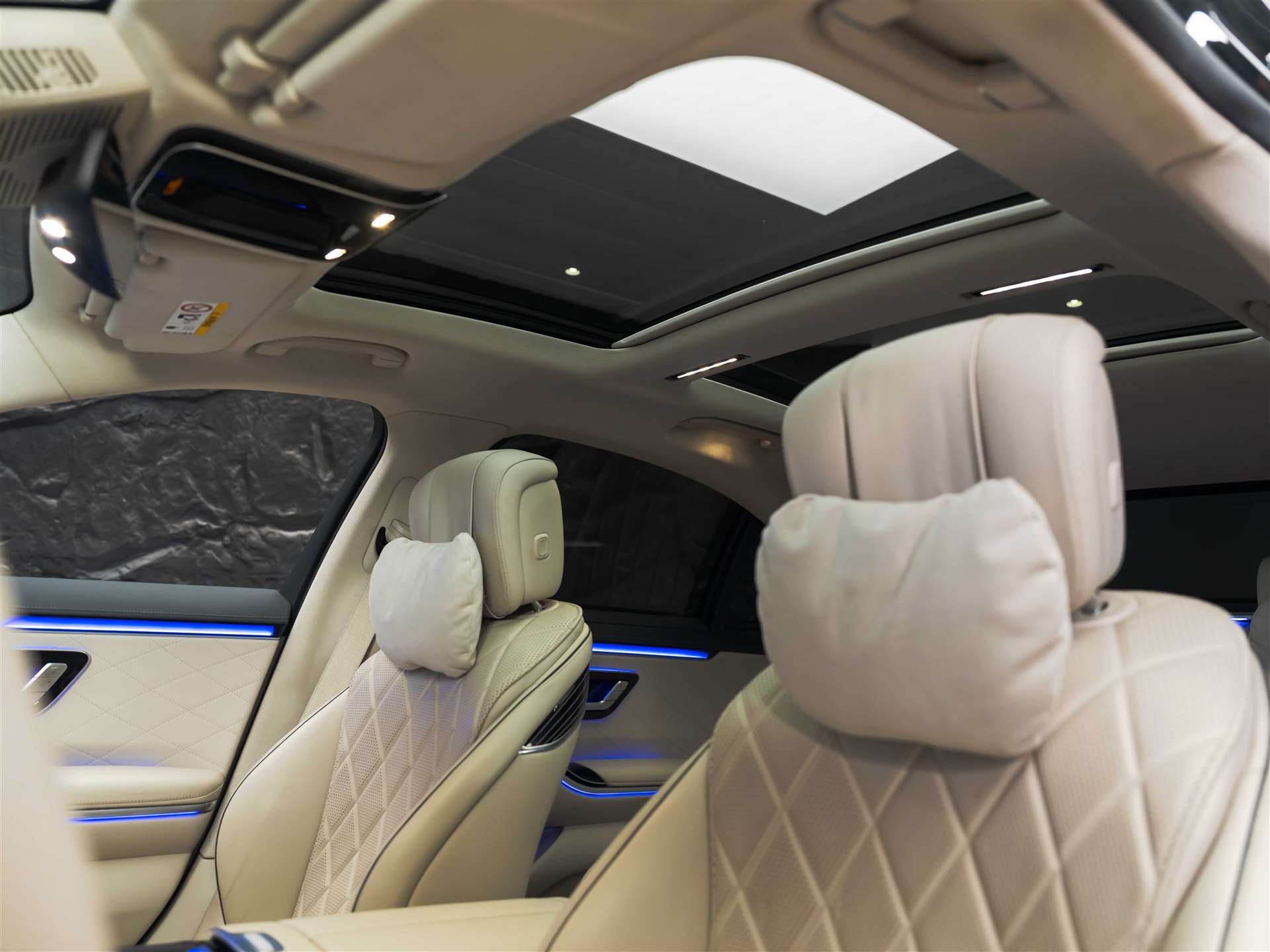 MERCEDES-BENZ S 500 L AMG Line 4matic *CH Auto*Panorama*Massage*-image-12