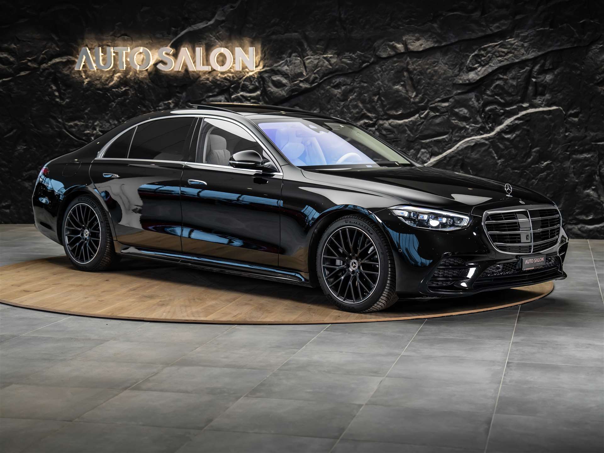 MERCEDES-BENZ S 500 L AMG Line 4matic *CH Auto*Panorama*Massage*-image-6