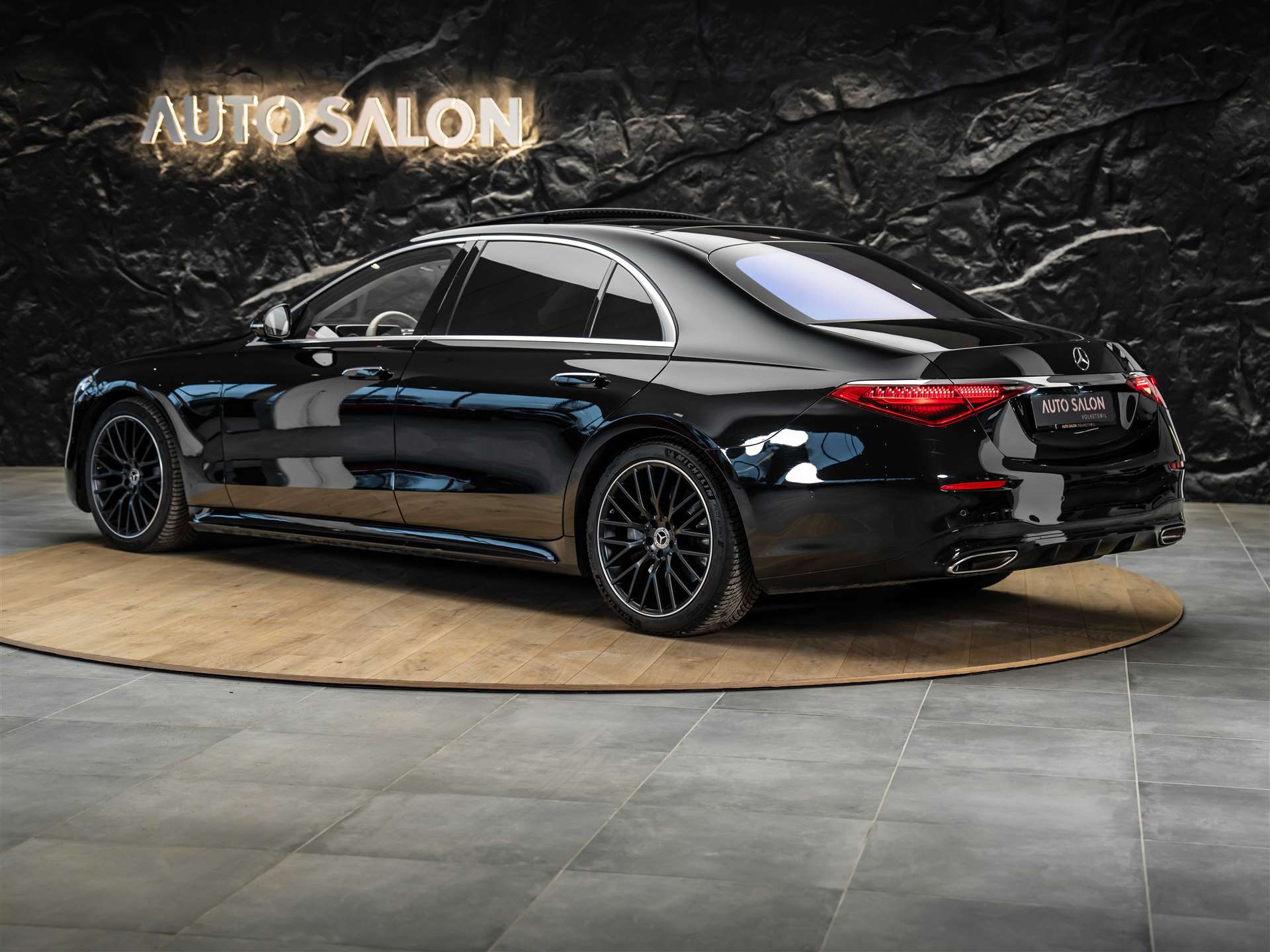 MERCEDES-BENZ S 500 L AMG Line 4matic *CH Auto*Panorama*Massage*-showroom-element-2