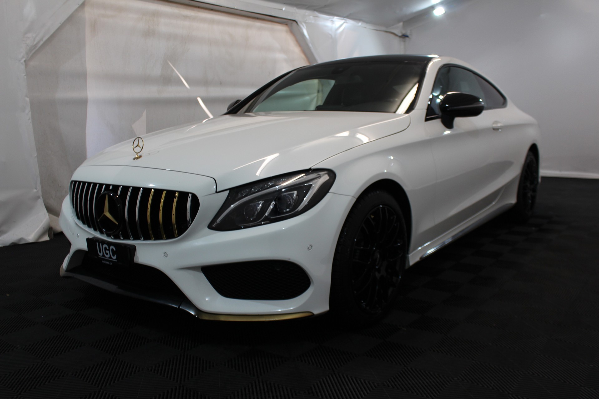 MERCEDES-BENZ C 200 4matic Coupé-showroom-element-2