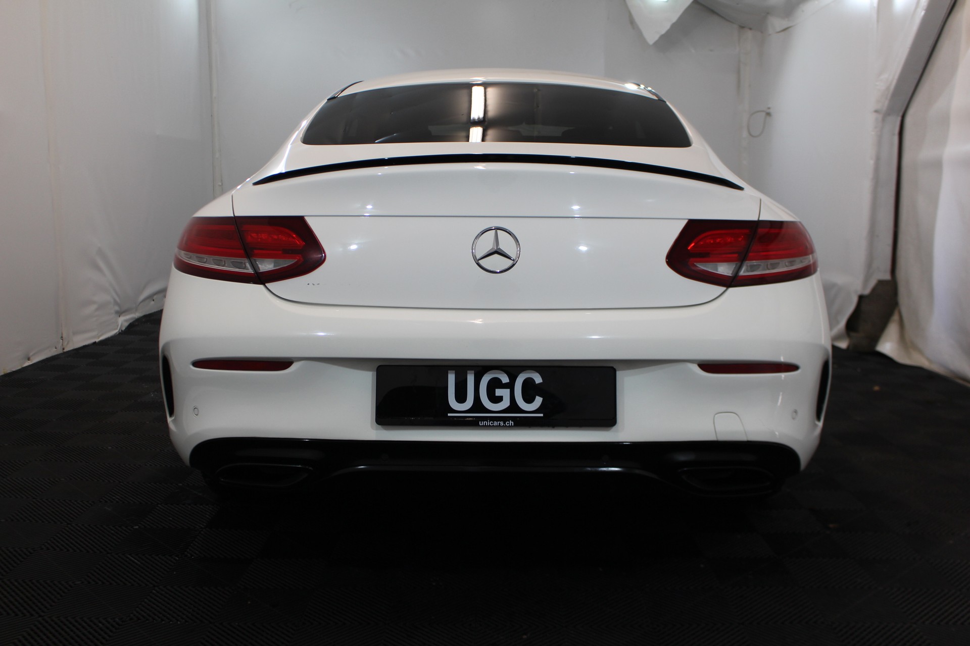 MERCEDES-BENZ C 200 4matic Coupé-image-4