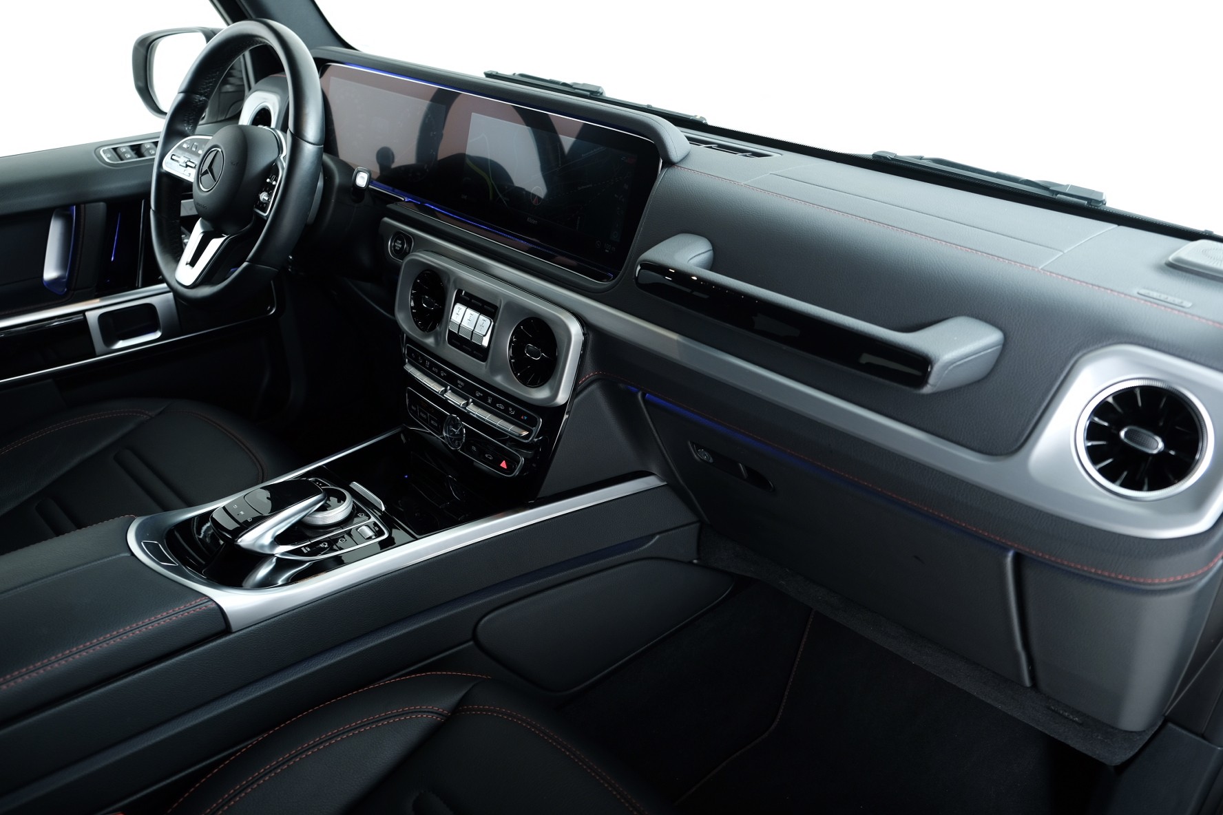 MERCEDES-BENZ G 500 AMG Line 9G-Tronic-image-5