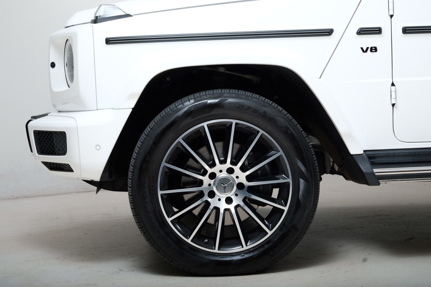 MERCEDES-BENZ G 500 AMG Line 9G-Tronic-showroom-element-2