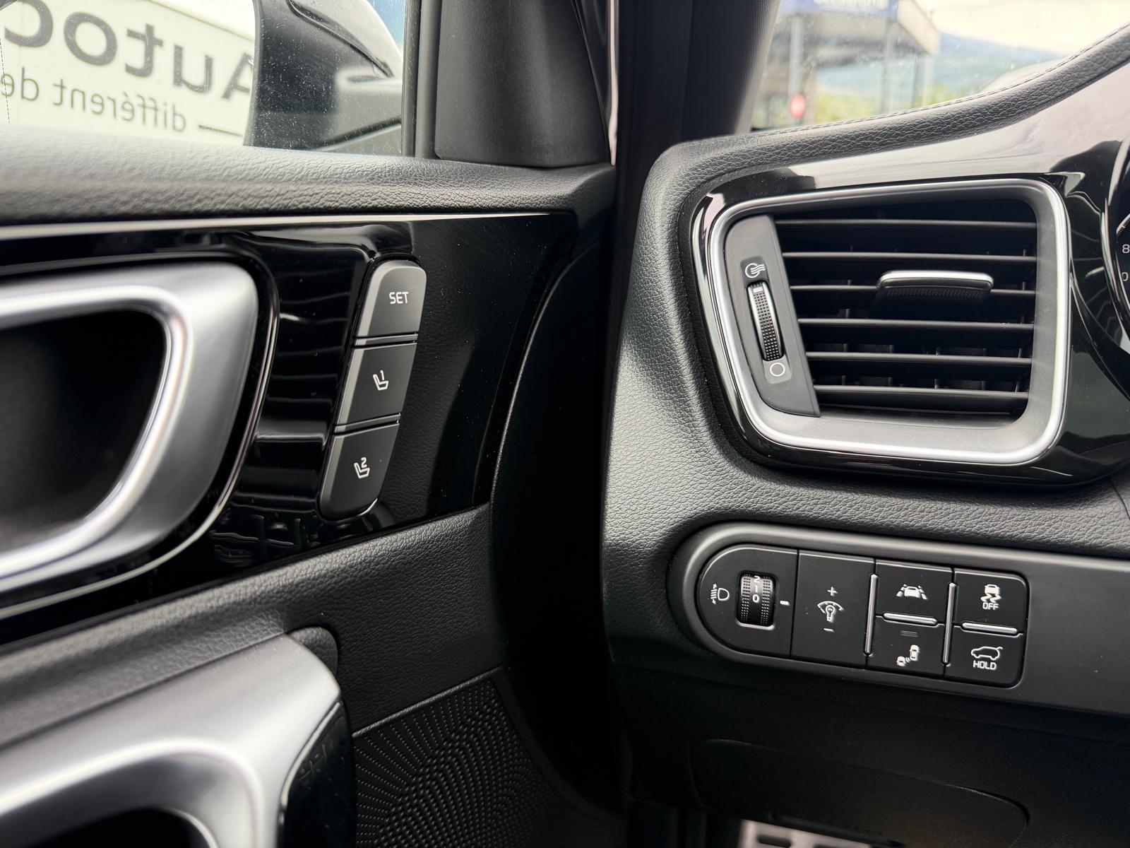 KIA ProCeed 1.6 T-GDi GT DCT-image-13