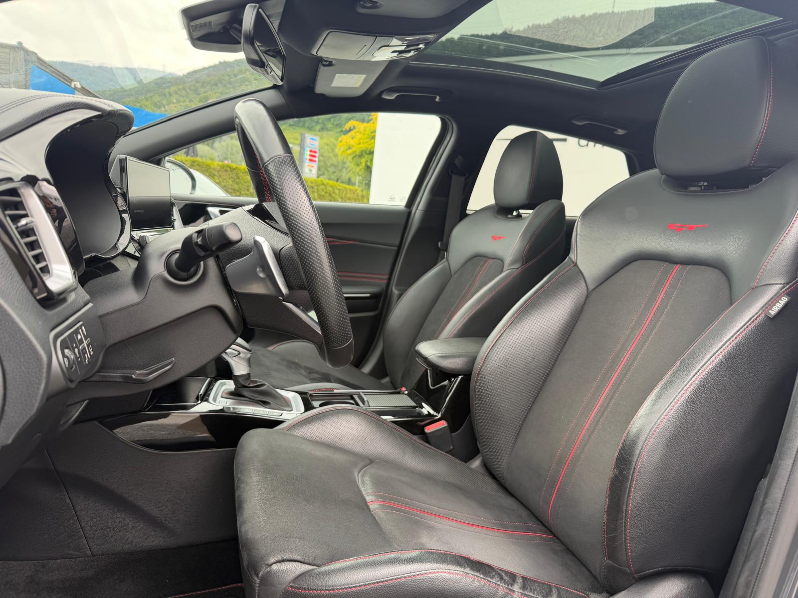 KIA ProCeed 1.6 T-GDi GT DCT-image-7