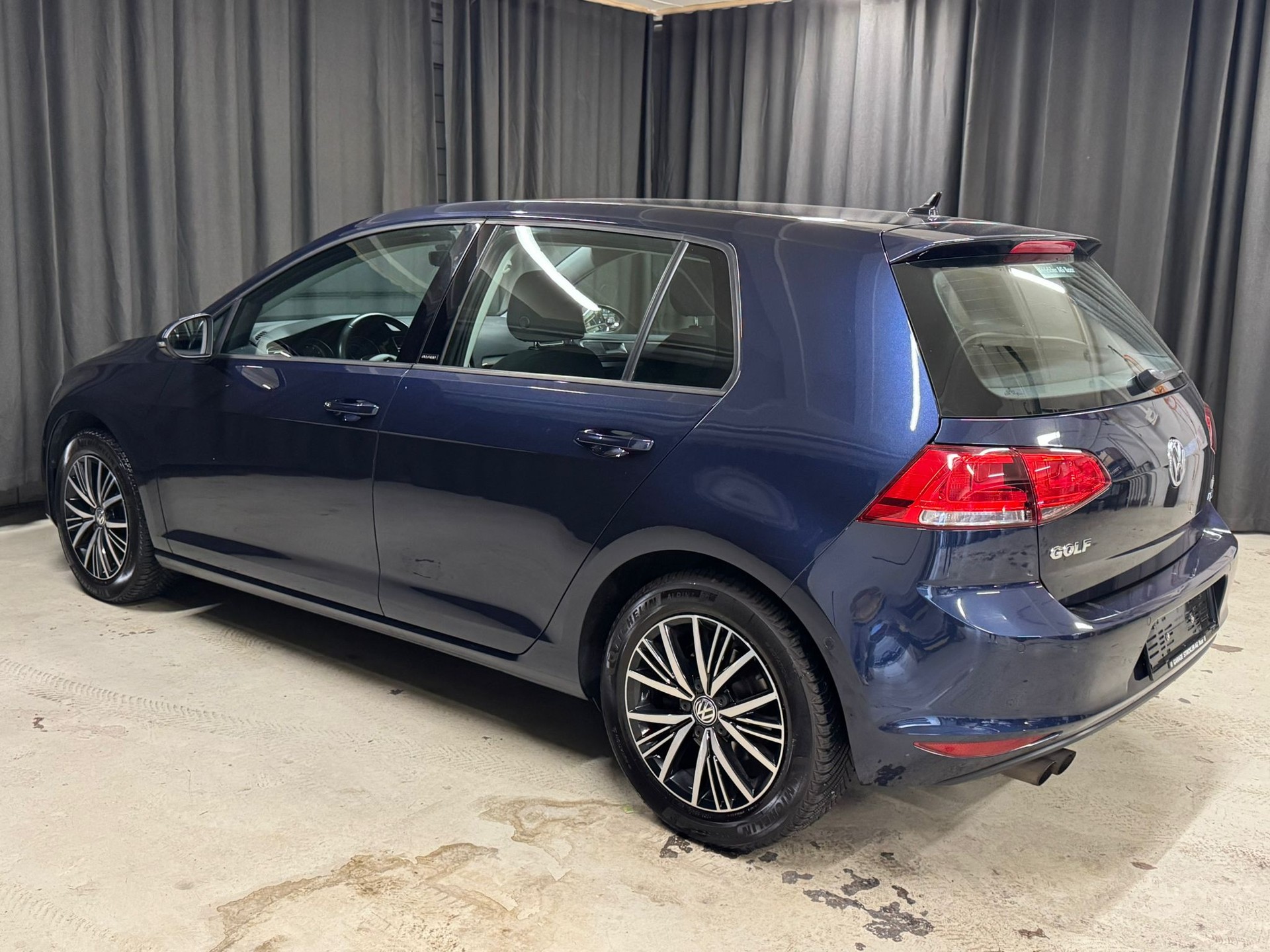 VW Golf 1.4 TSI FAHRSCHULE AUTO-image-4