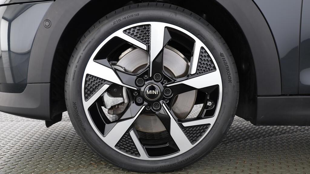 MINI Cooper 5 door S-image-8