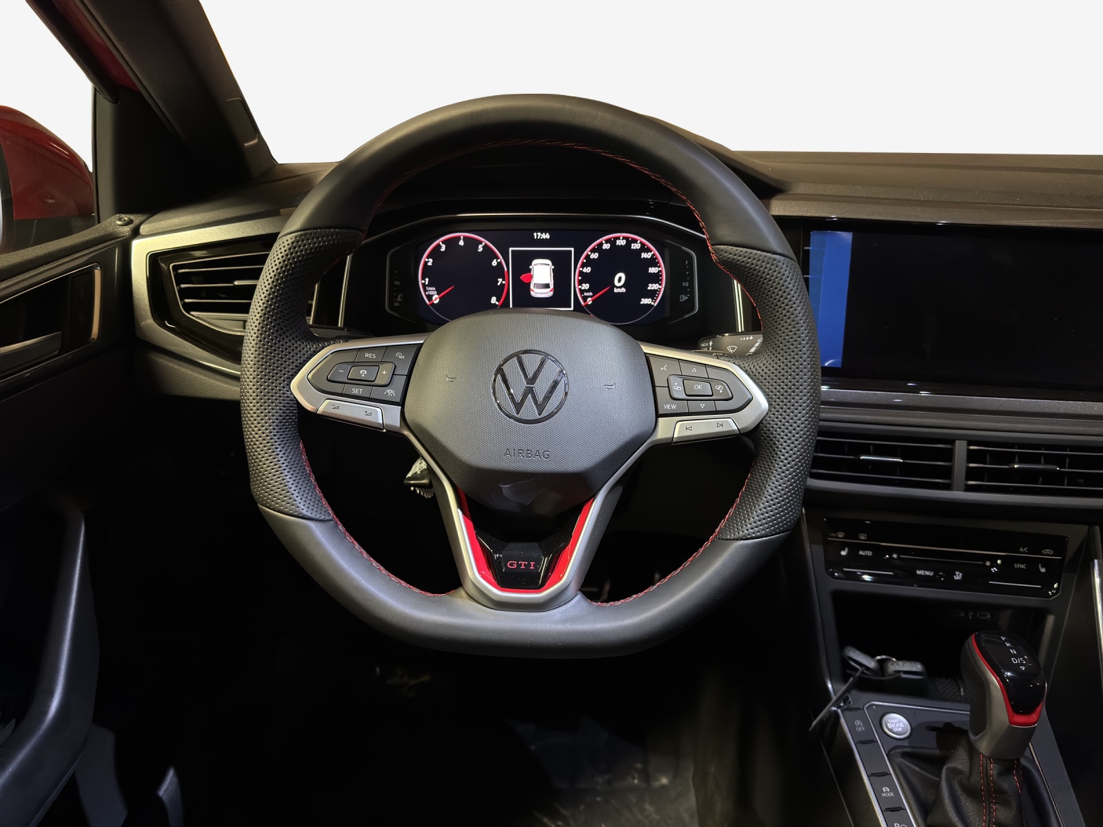 VW Polo 2.0 TSI GTI DSG-image-9
