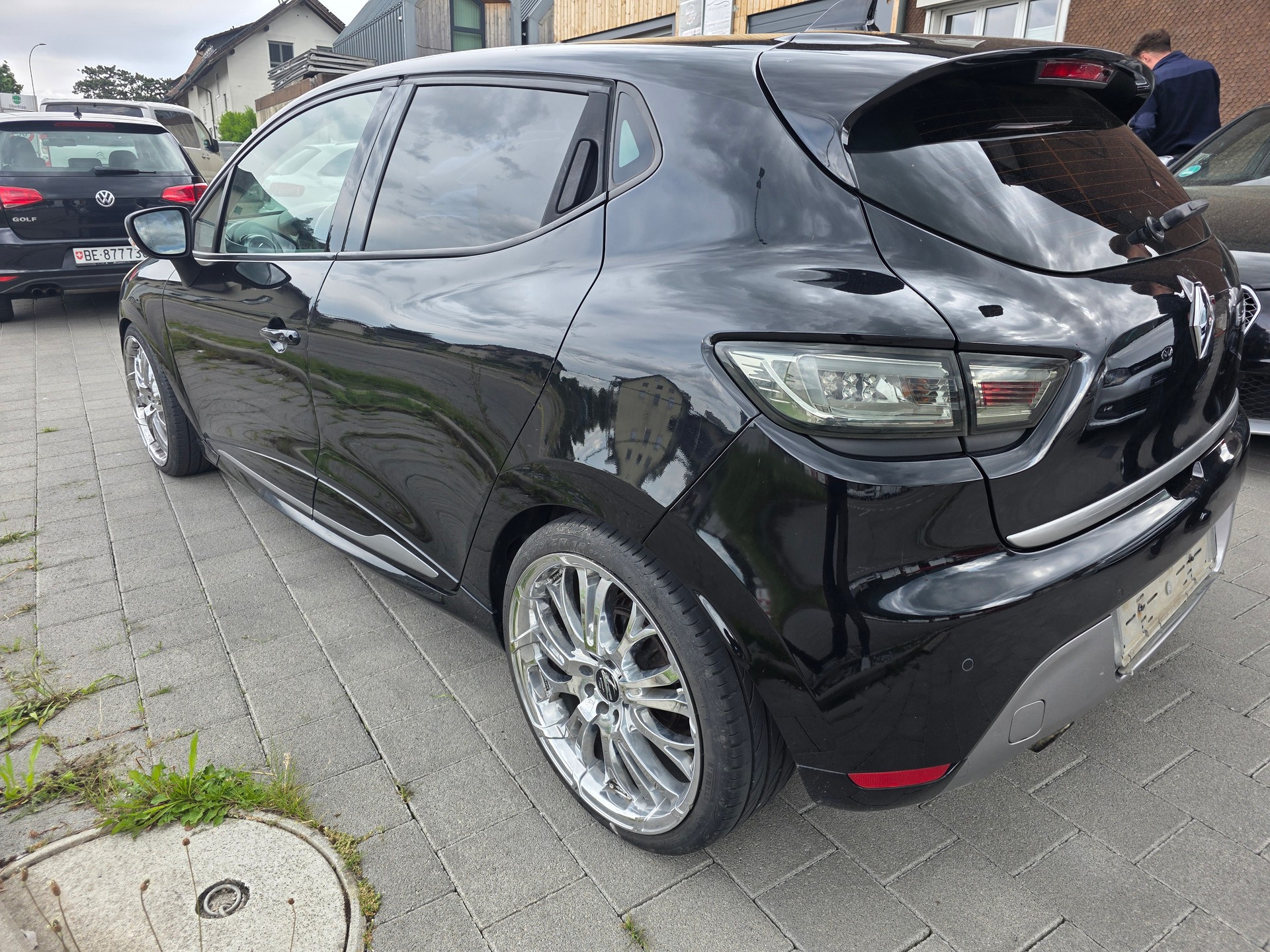 RENAULT Clio 1.2 16V T GT EDC FRISC MFK..12 mon garantie-image-6
