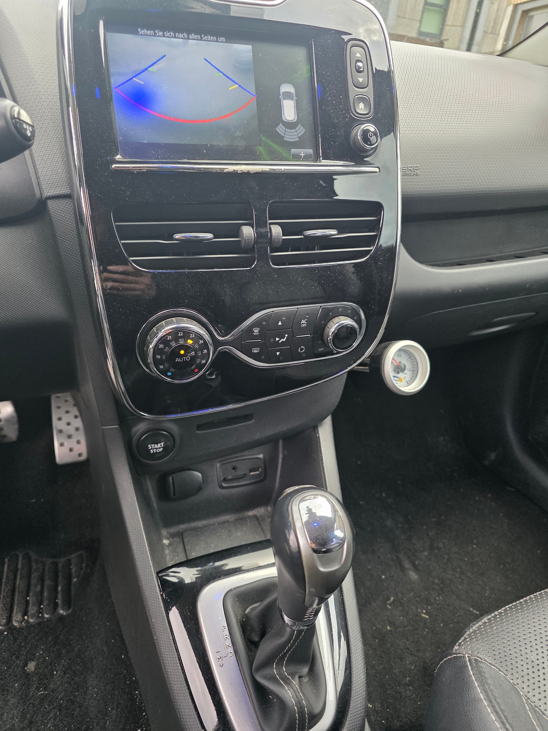 RENAULT Clio 1.2 16V T GT EDC FRISC MFK..12 mon garantie-image-9