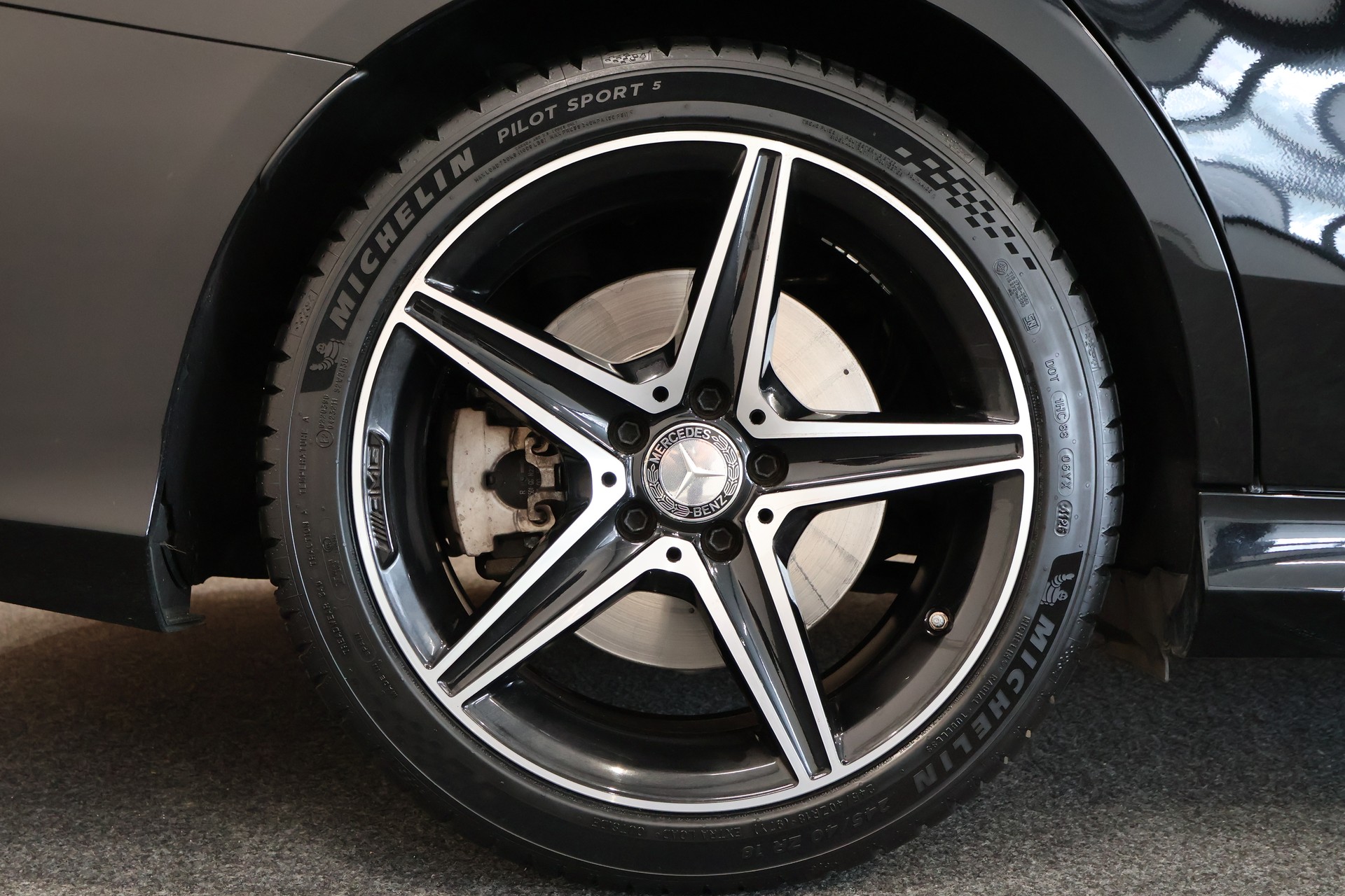 MERCEDES-BENZ C 450 AMG 4Matic 7G-Tronic-image-30