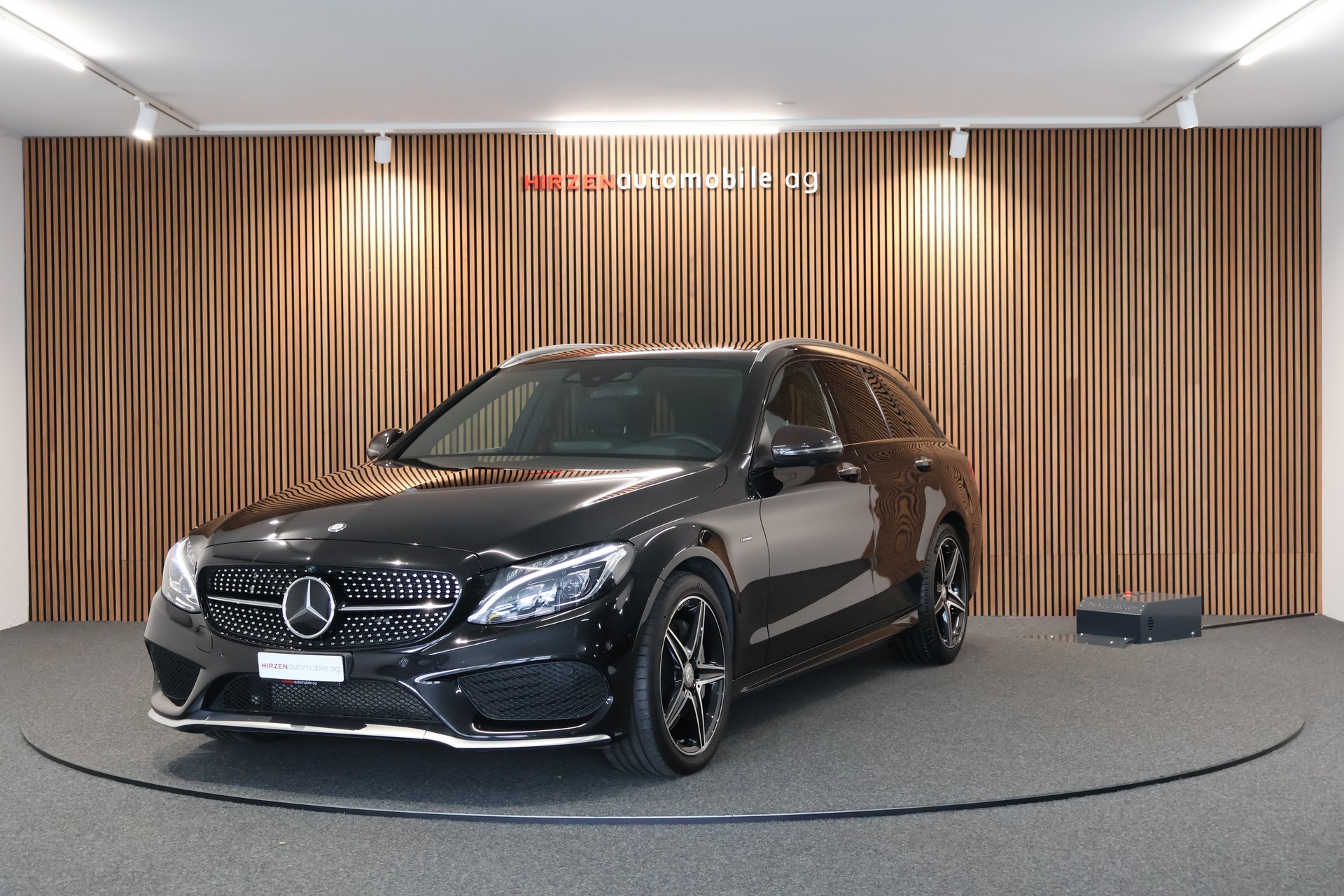 MERCEDES-BENZ C 450 AMG 4Matic 7G-Tronic