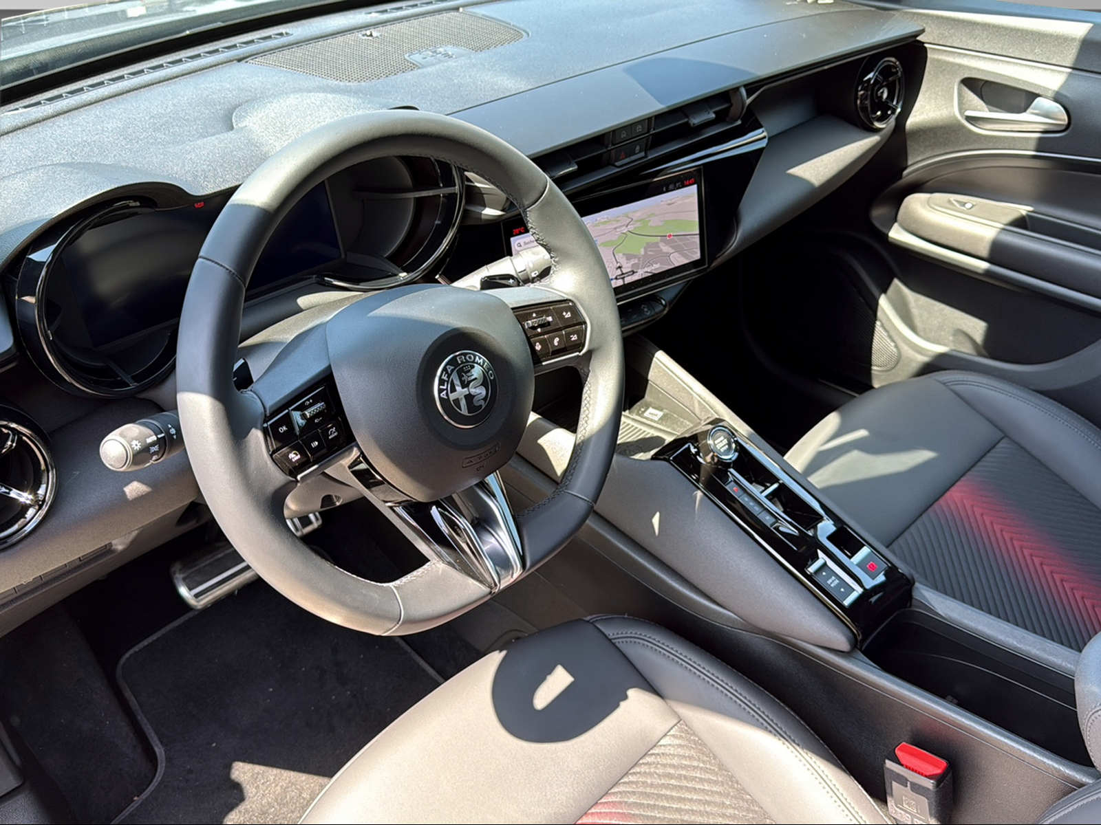 ALFA ROMEO Junior 1.2 Ibrida Speciale-image-12