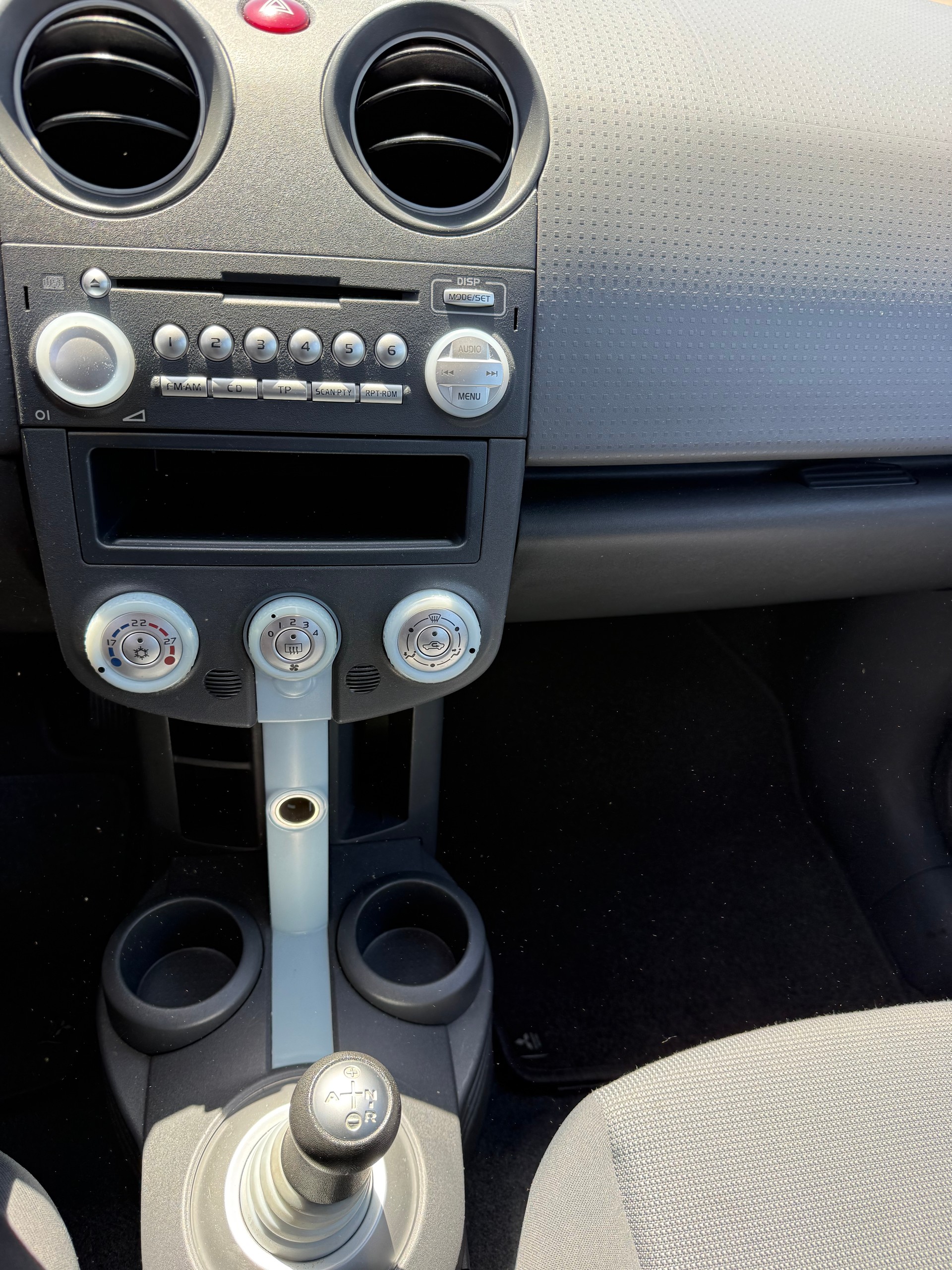 MITSUBISHI Colt 1.3 16V Fashion-image-6