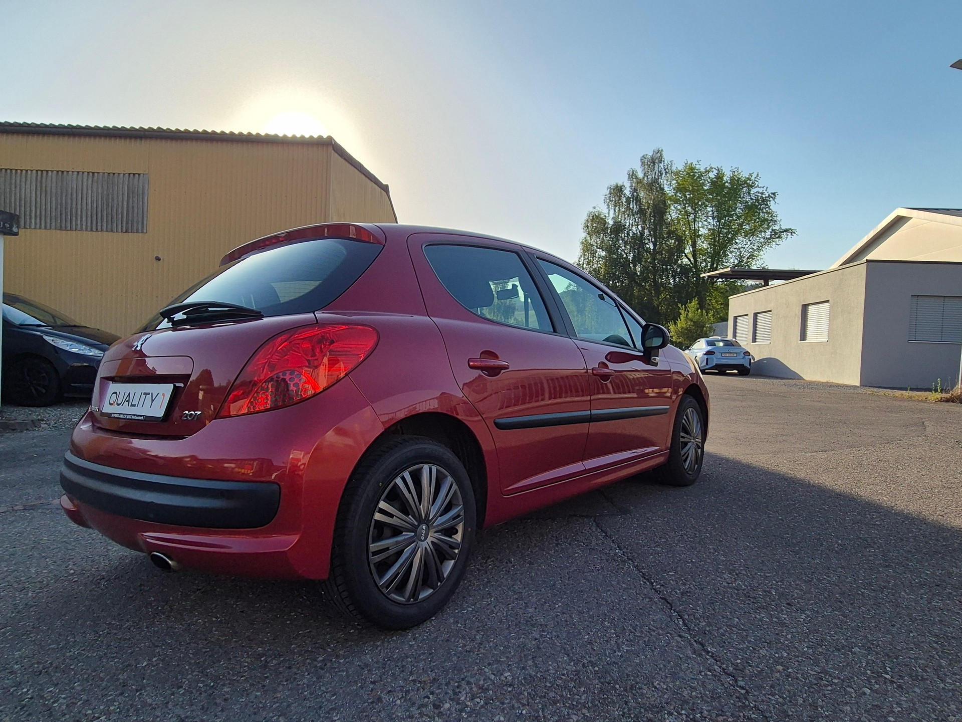 PEUGEOT 207 1.6 16V XT-image-5