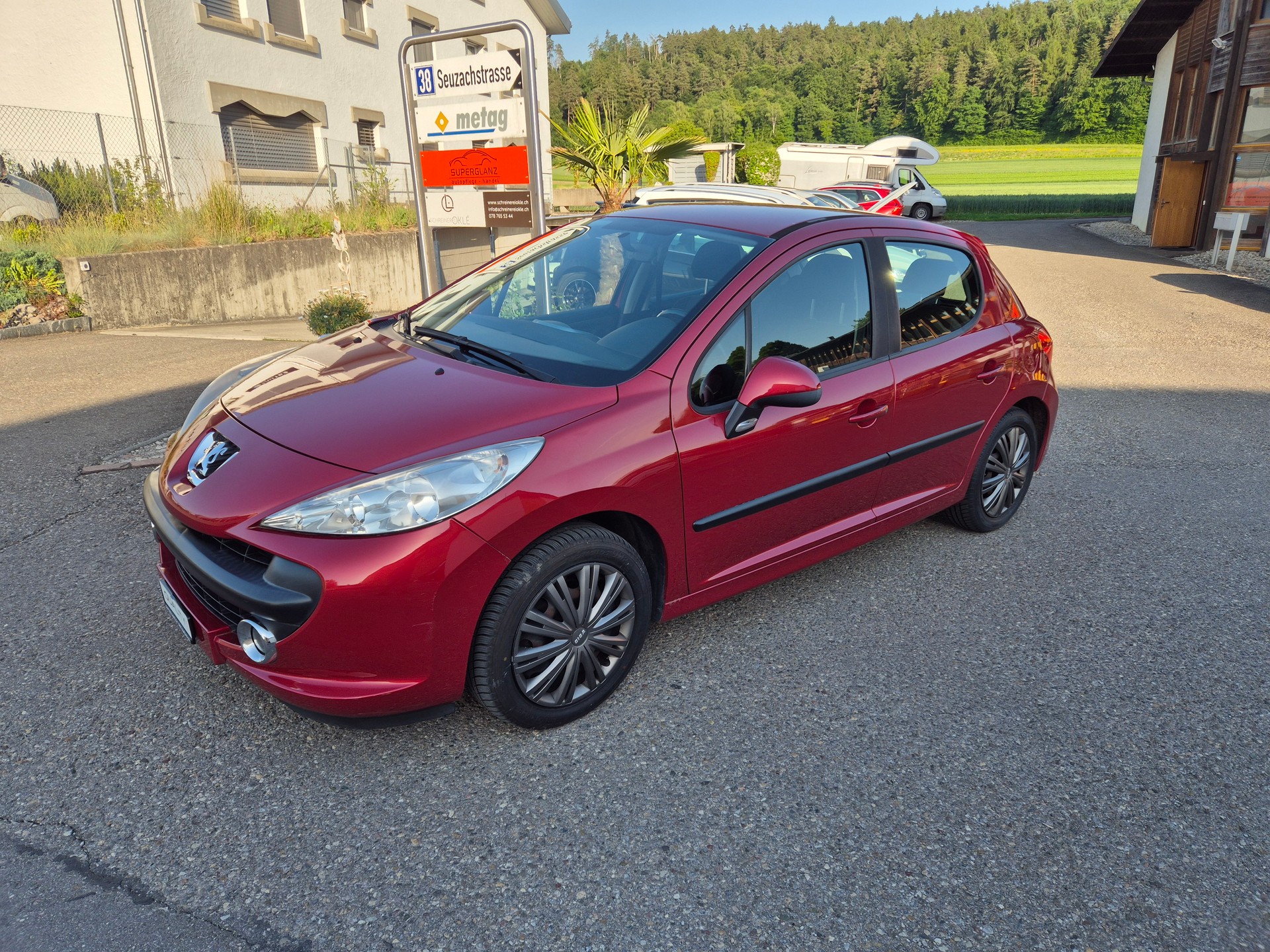 PEUGEOT 207 1.6 16V XT-image-18