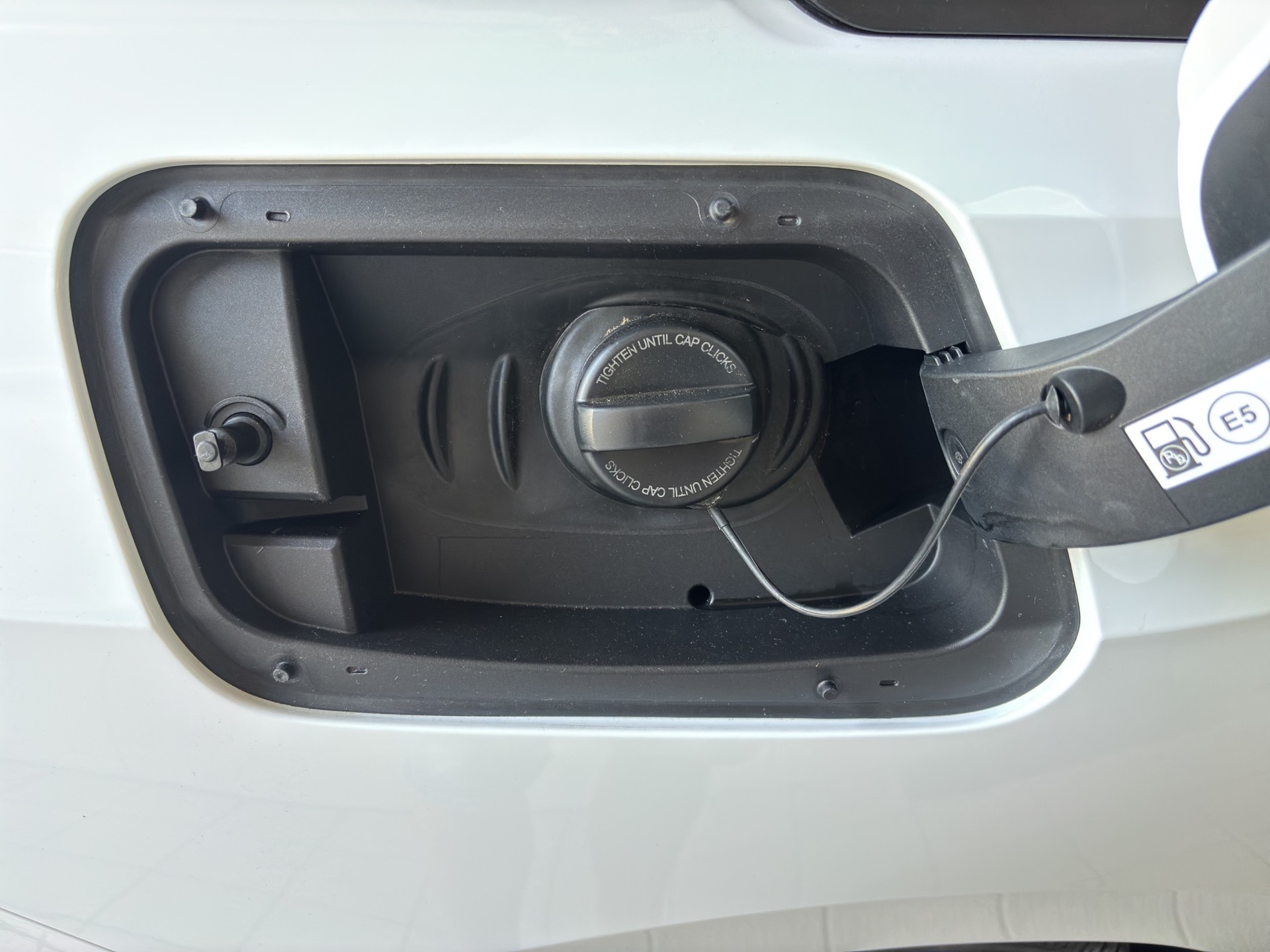OPEL Astra 1.6 PHEV Turbo Swiss Plus A-image-24