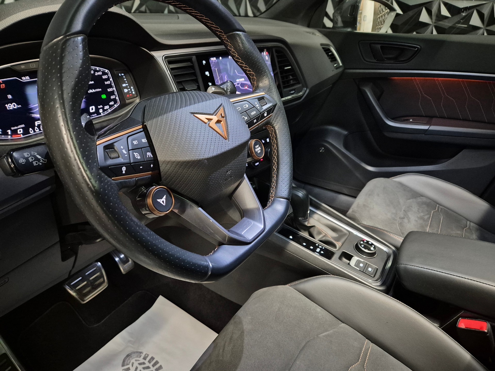 CUPRA Ateca 2.0TSI 4Drive DSG, FACELIFT-MODELL-image-22