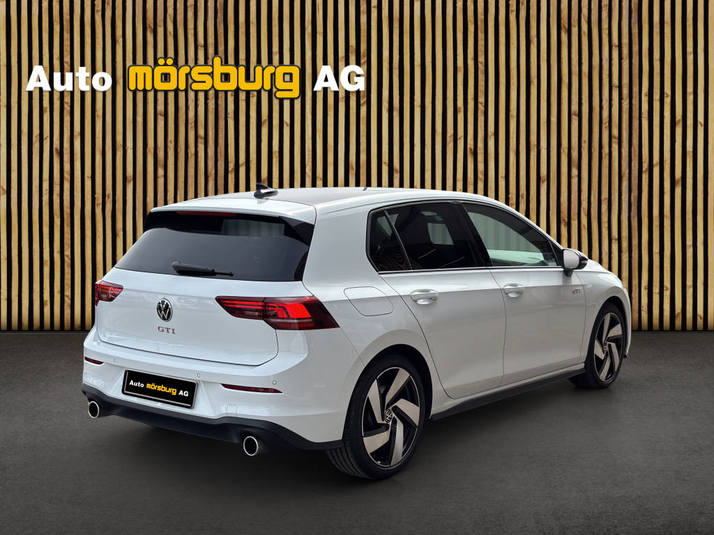 VW Golf VIII 2.0 TSI GTI DSG-showroom-element-2