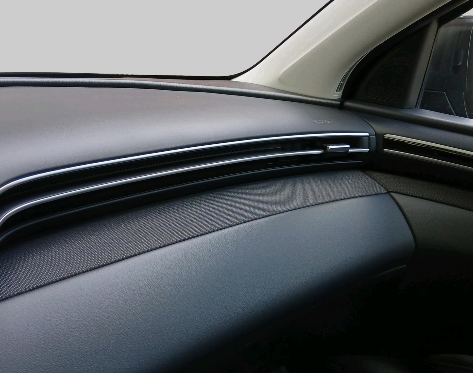 HYUNDAI Tucson 1.6 T-GDi PHEV Amplia 4-image-17
