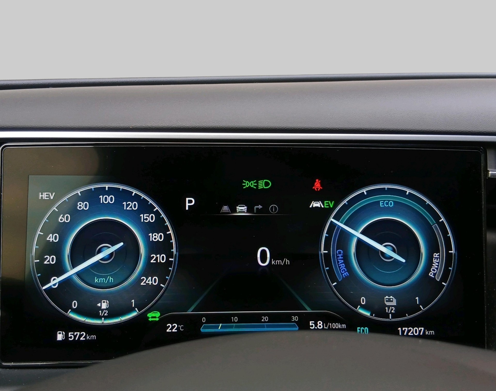 HYUNDAI Tucson 1.6 T-GDi PHEV Amplia 4-image-14
