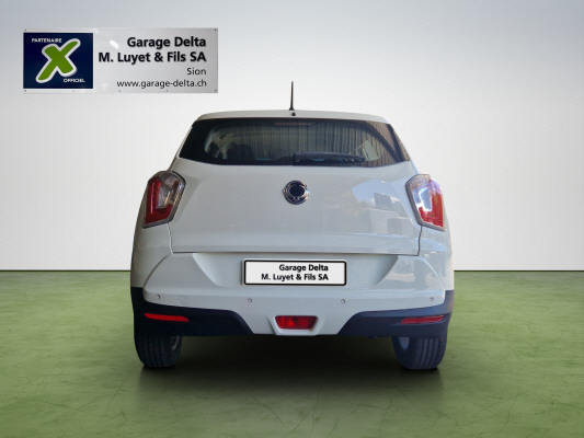 KGM-SsangYong Tivoli 1.6i Crystal 2WD-image-4