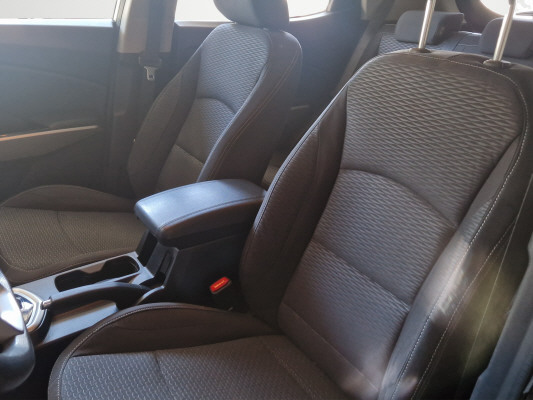 KGM-SsangYong Tivoli 1.6i Crystal 2WD-image-7