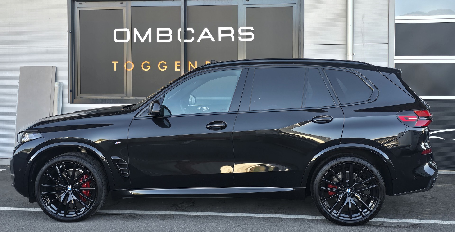 BMW X5 xDrive 48V 30d M Sport Pro Steptronic-showroom-element-2