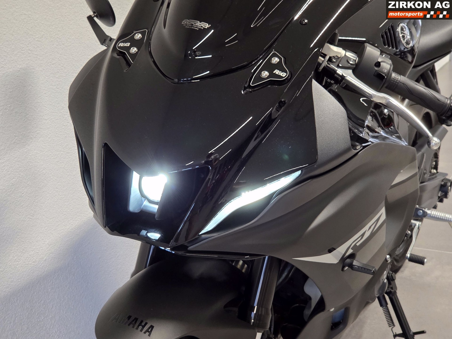 YAMAHA YZF-R7 (35kW)-image-15