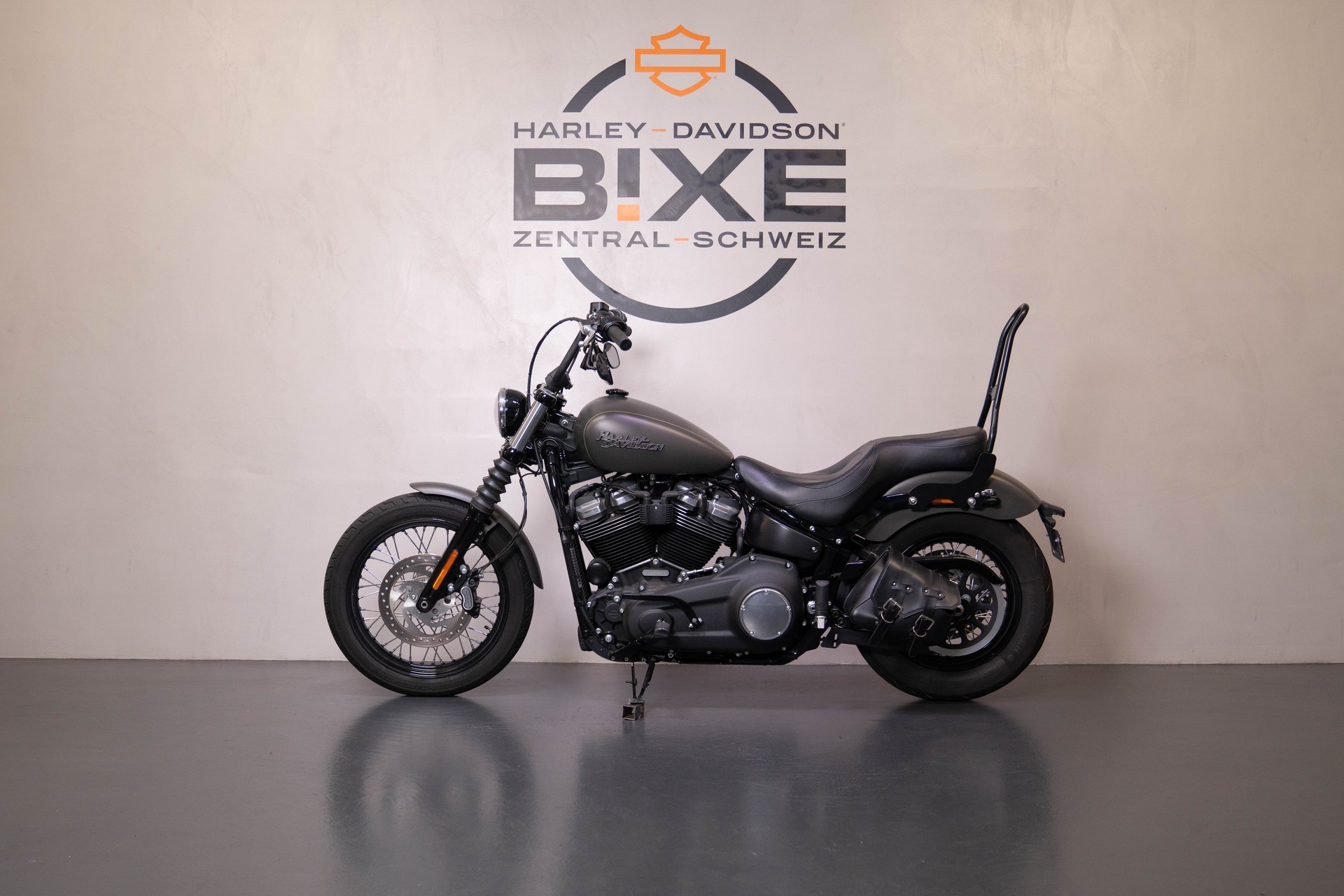 HARLEY-DAVIDSON FXBB Street Bob 107 ABS-image-2