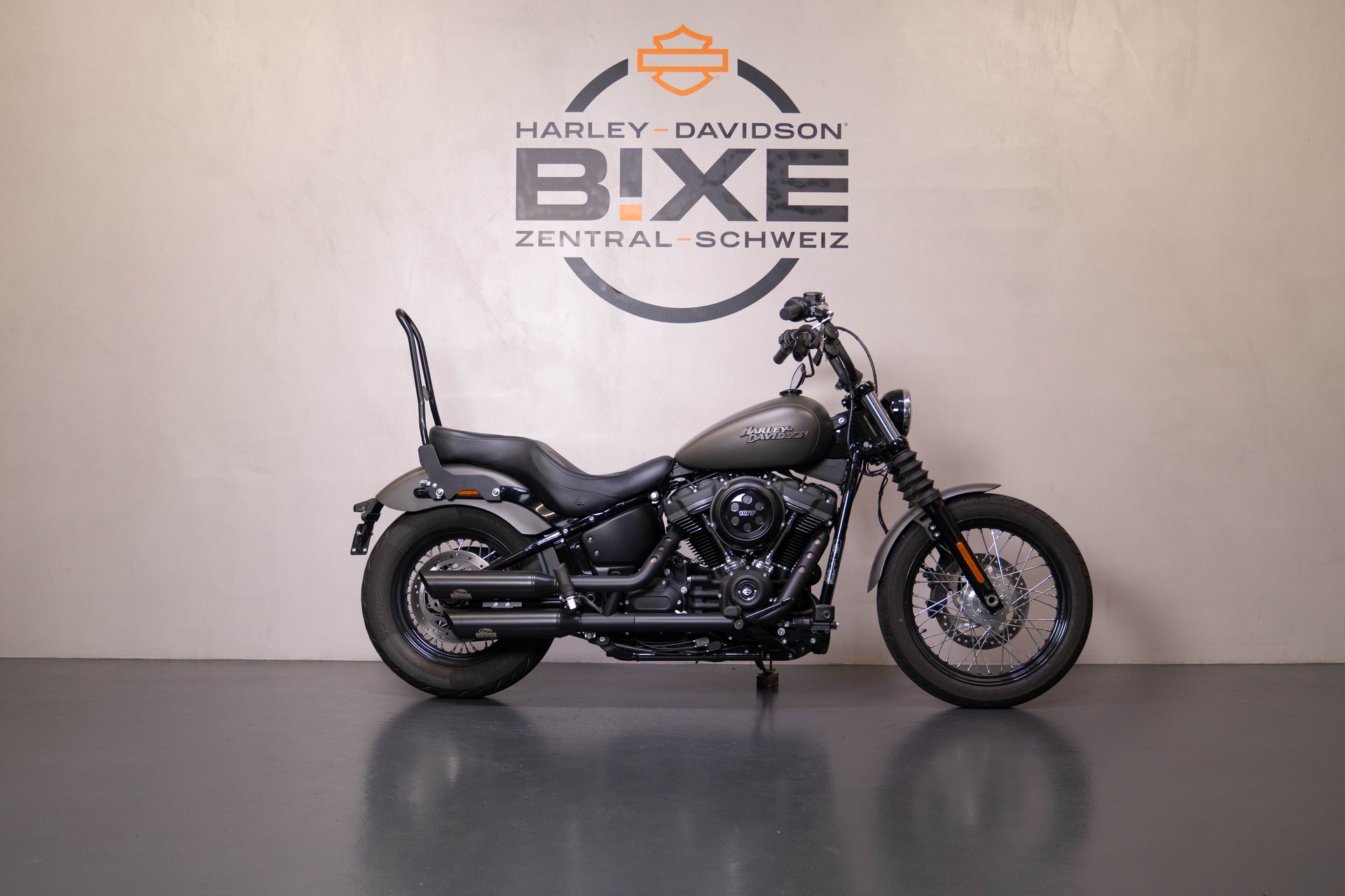HARLEY-DAVIDSON FXBB Street Bob 107 ABS-image-0