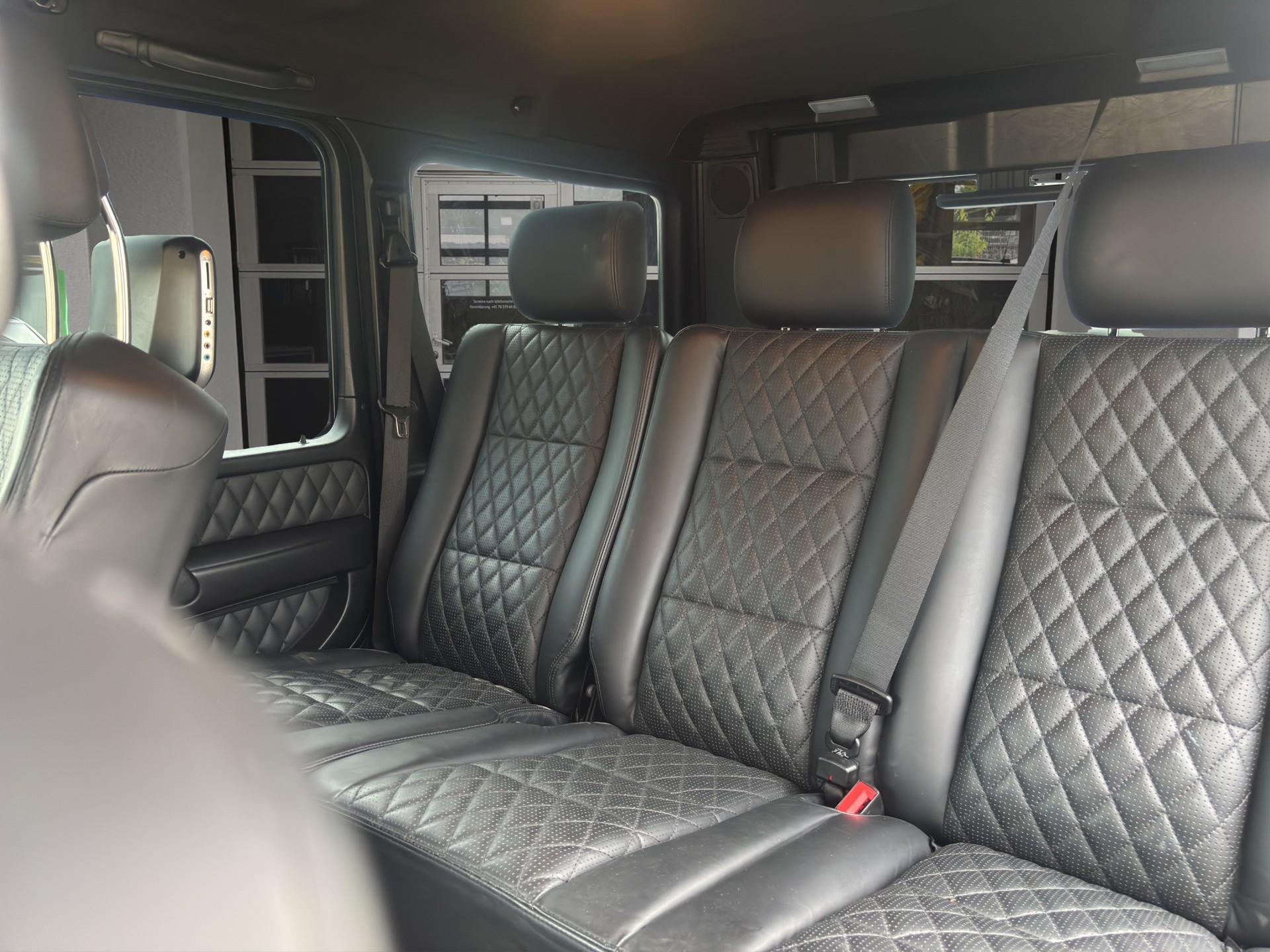 MERCEDES-BENZ G 63 AMG-image-11