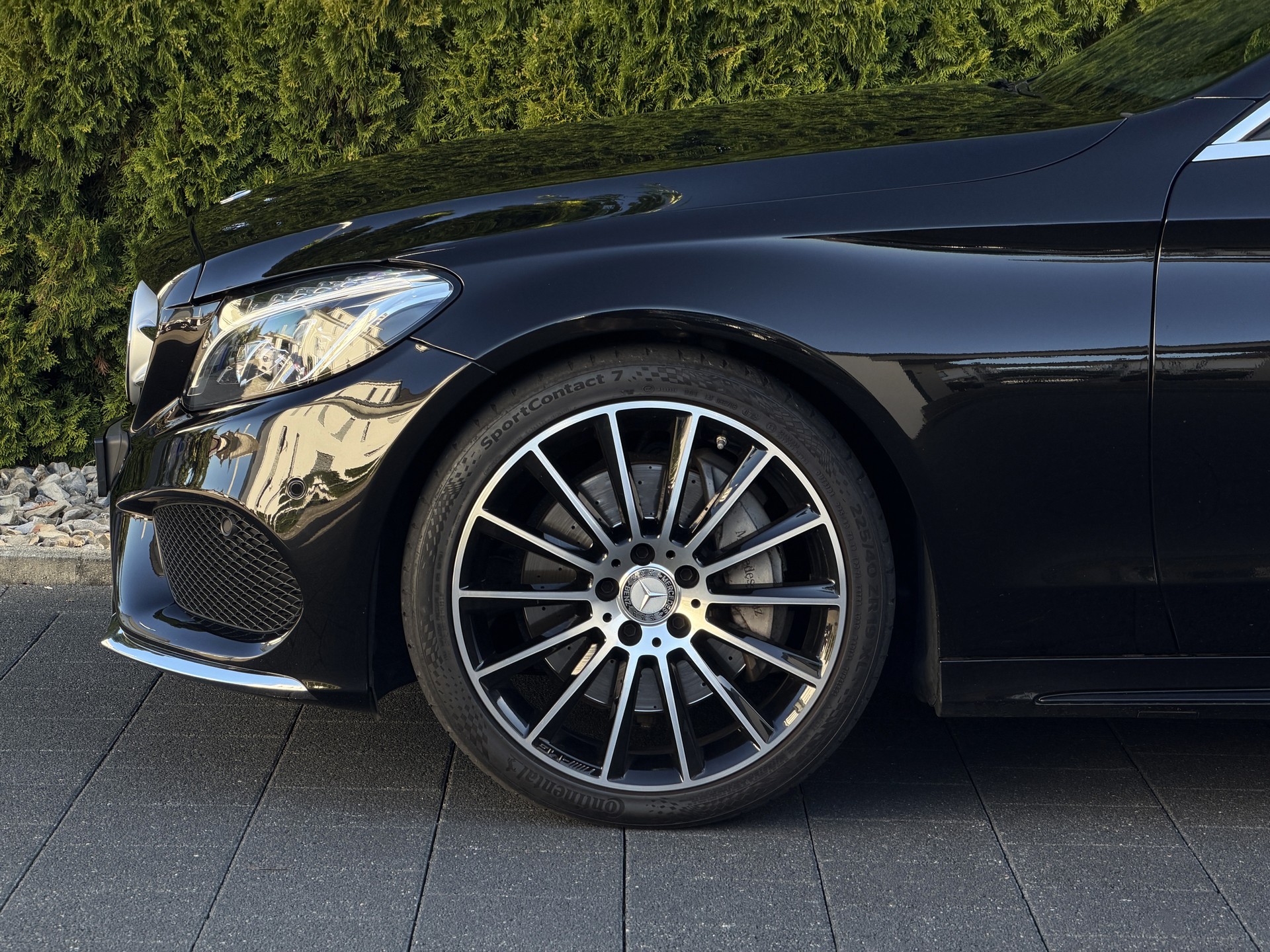 MERCEDES-BENZ C 400 AMG Line 4Matic 9G-Tronic-image-9