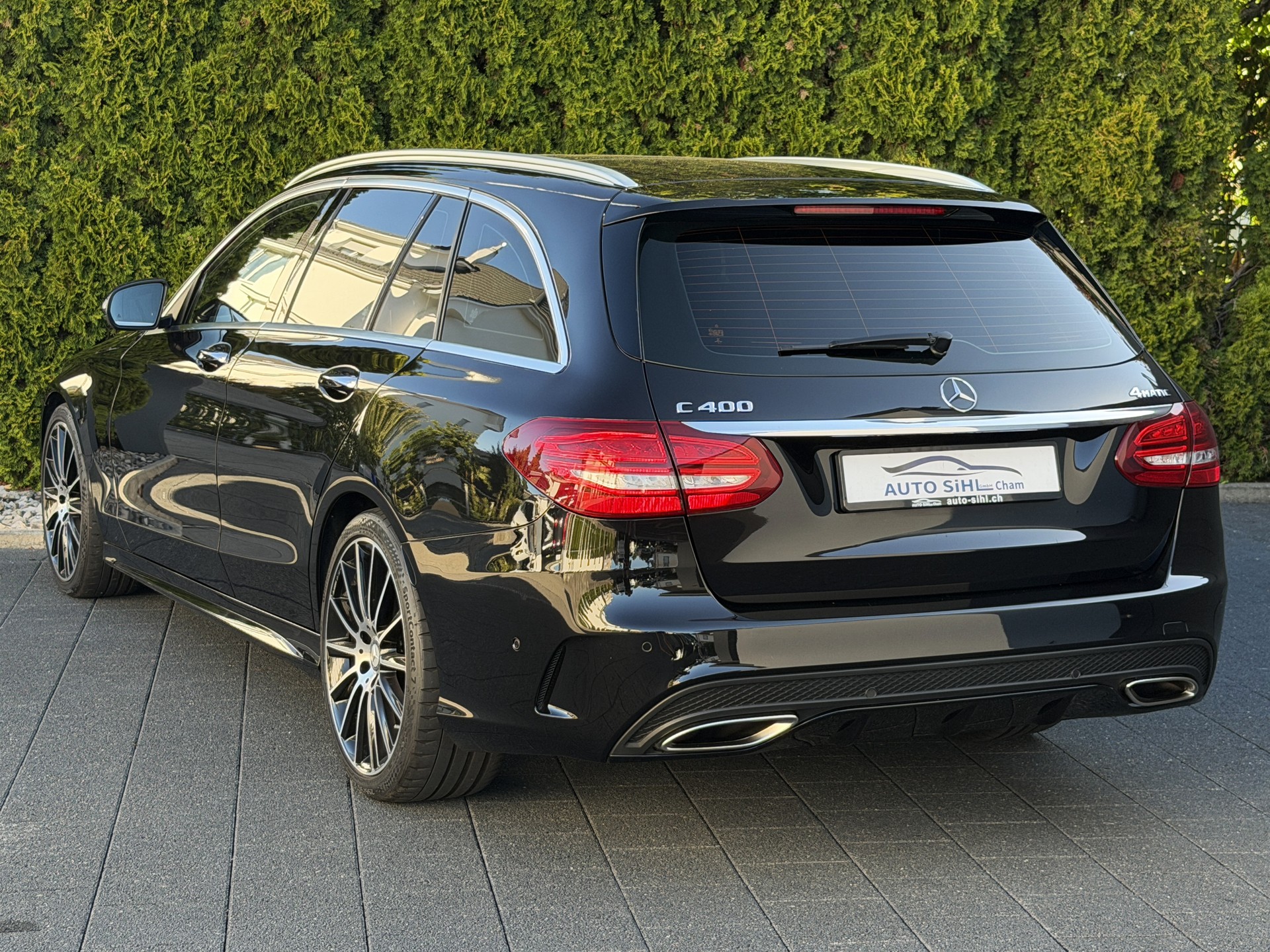 MERCEDES-BENZ C 400 AMG Line 4Matic 9G-Tronic-image-10