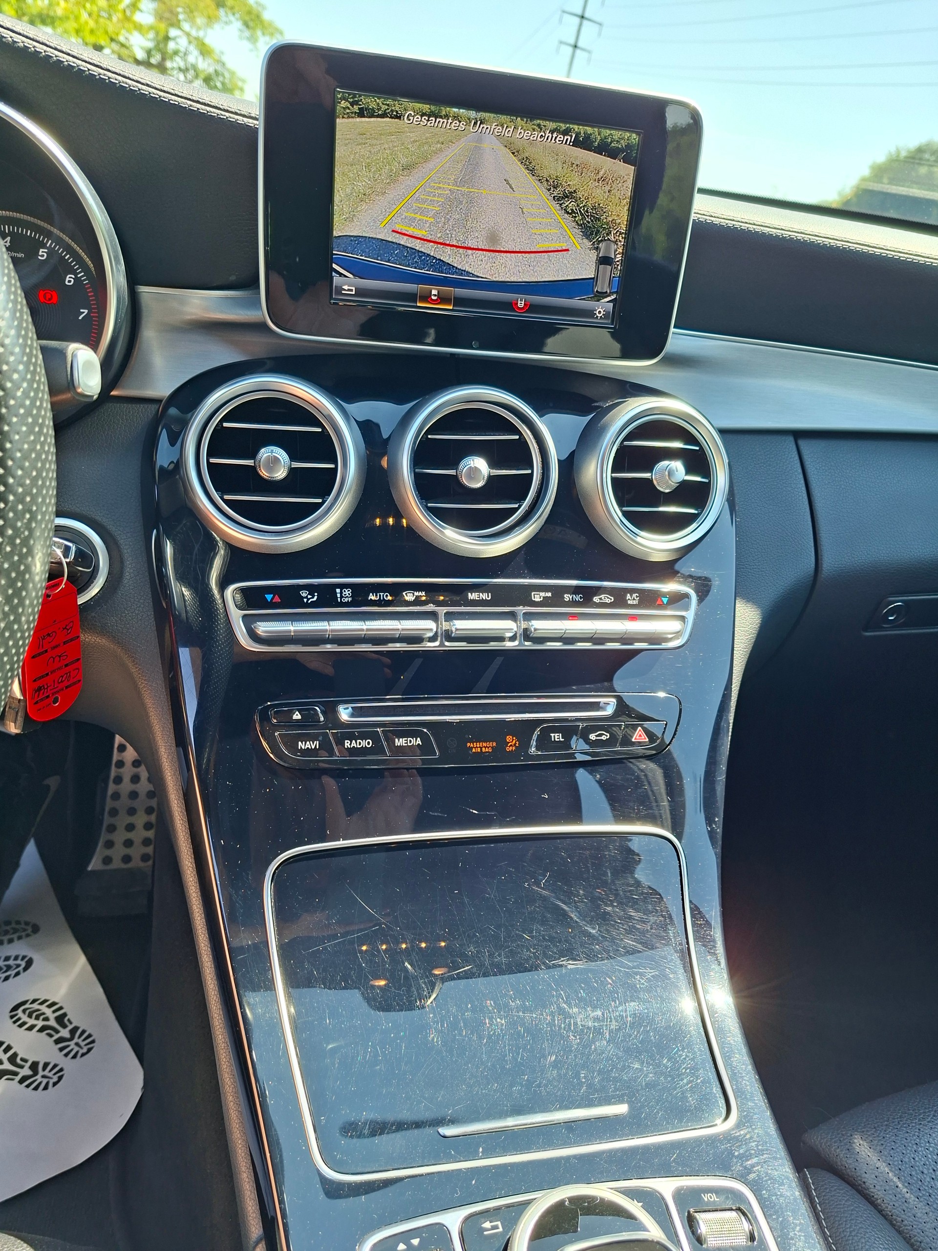 MERCEDES-BENZ C 200 AMG Line 7G-Tronic-image-11