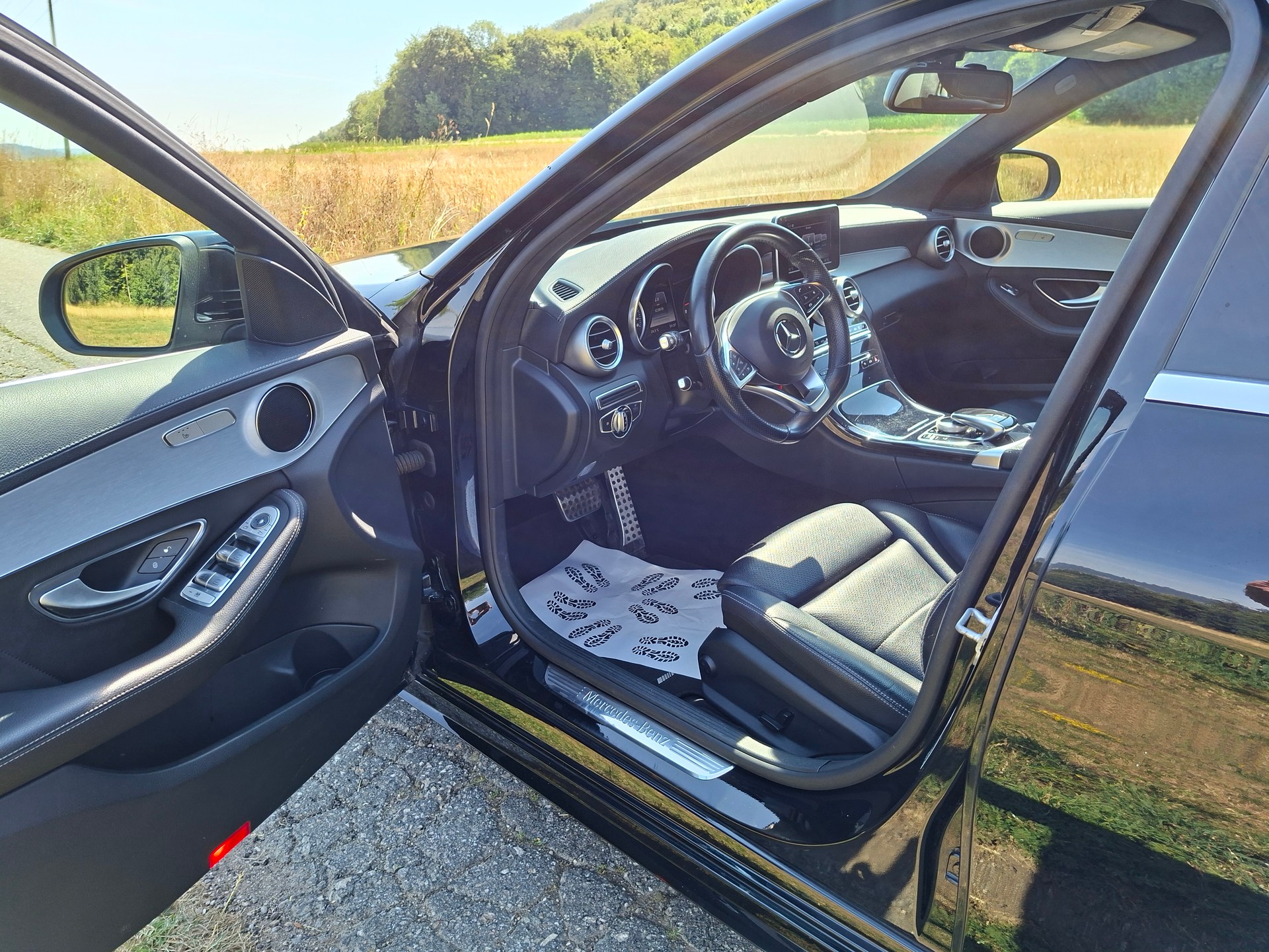 MERCEDES-BENZ C 200 AMG Line 7G-Tronic-image-8