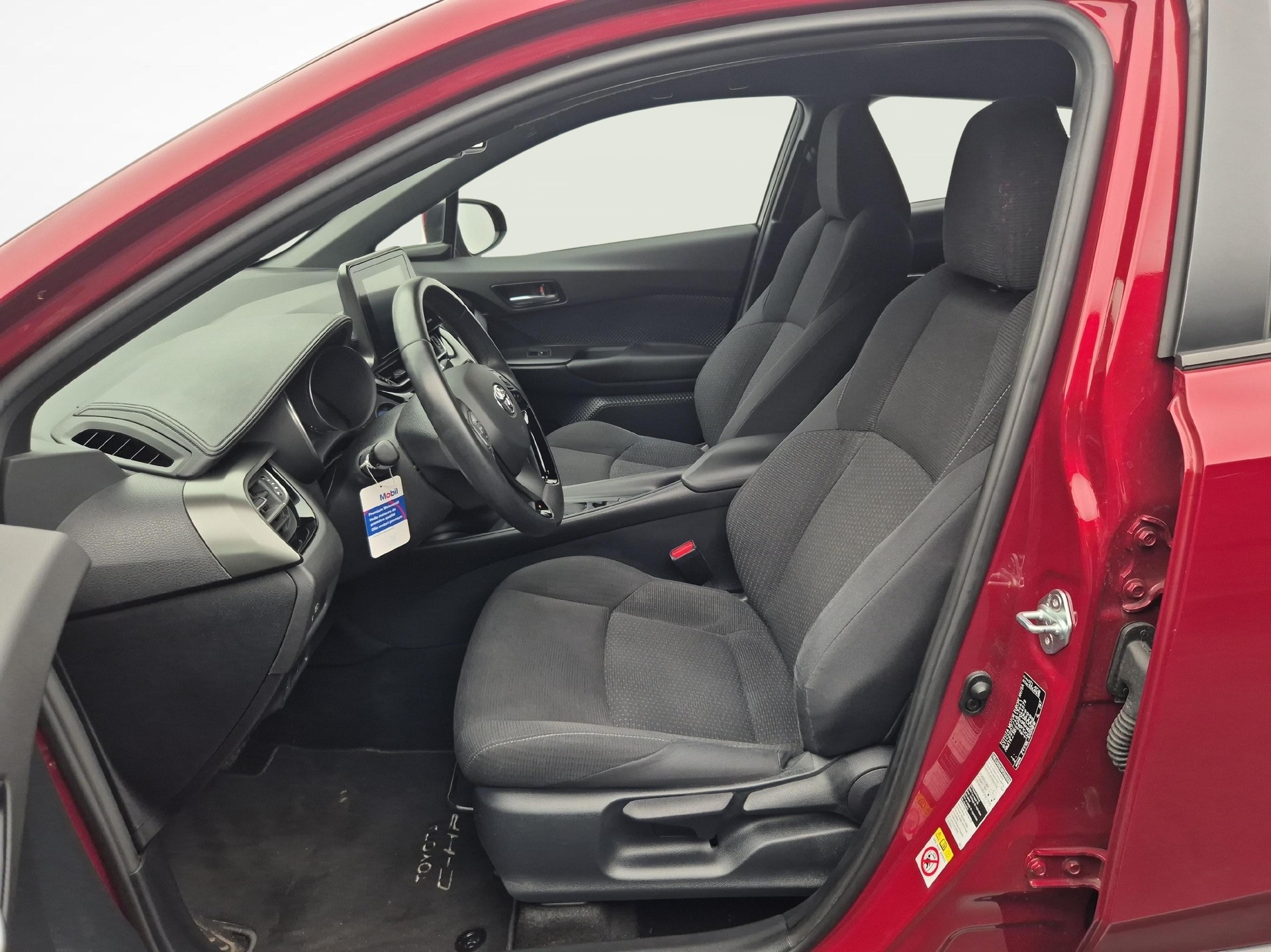 TOYOTA C-HR 1.8 VVTi HSD Comfort-showroom-element-2
