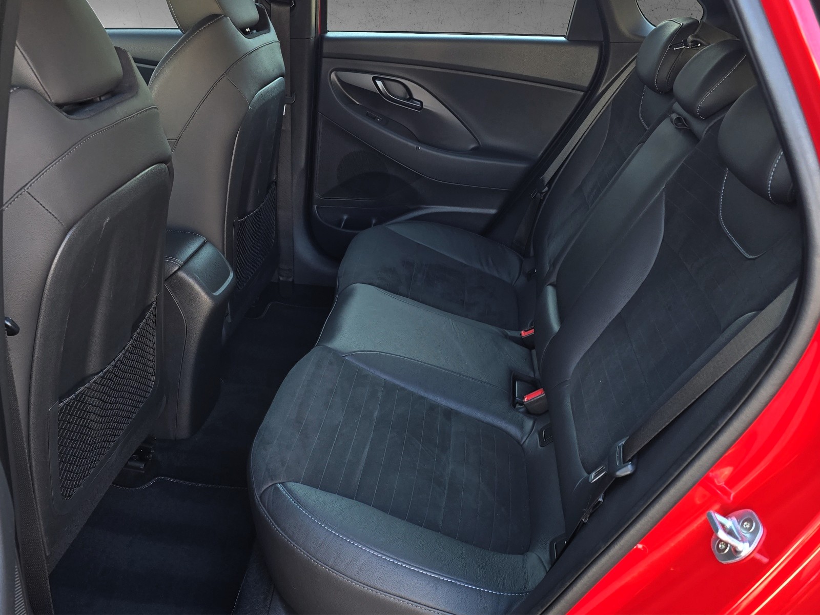 HYUNDAI i30 N 2.0 T-GDi 275 PS-image-14