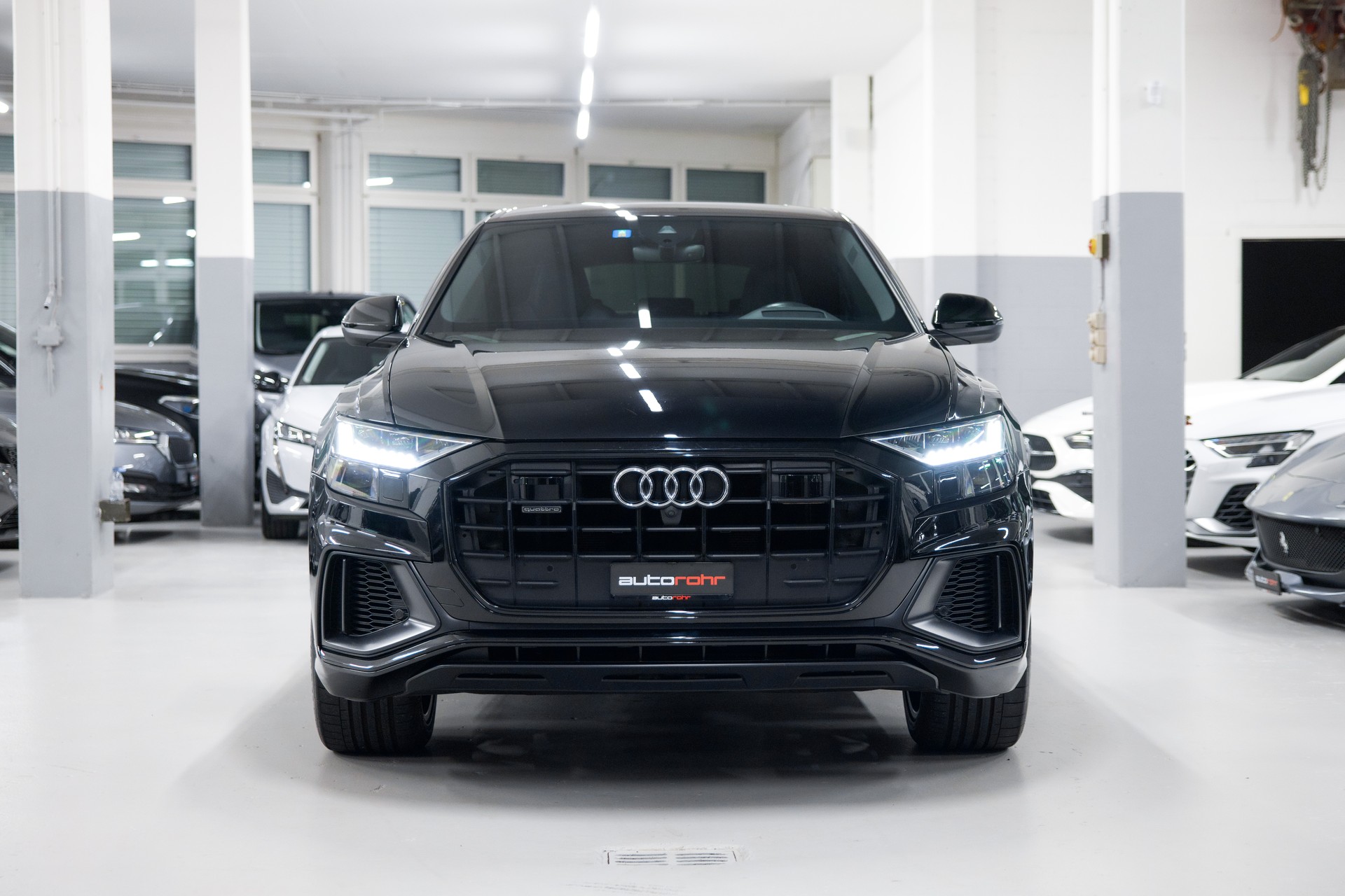 AUDI Q8 50 TDI quattro tiptronic S-line-showroom-element-1
